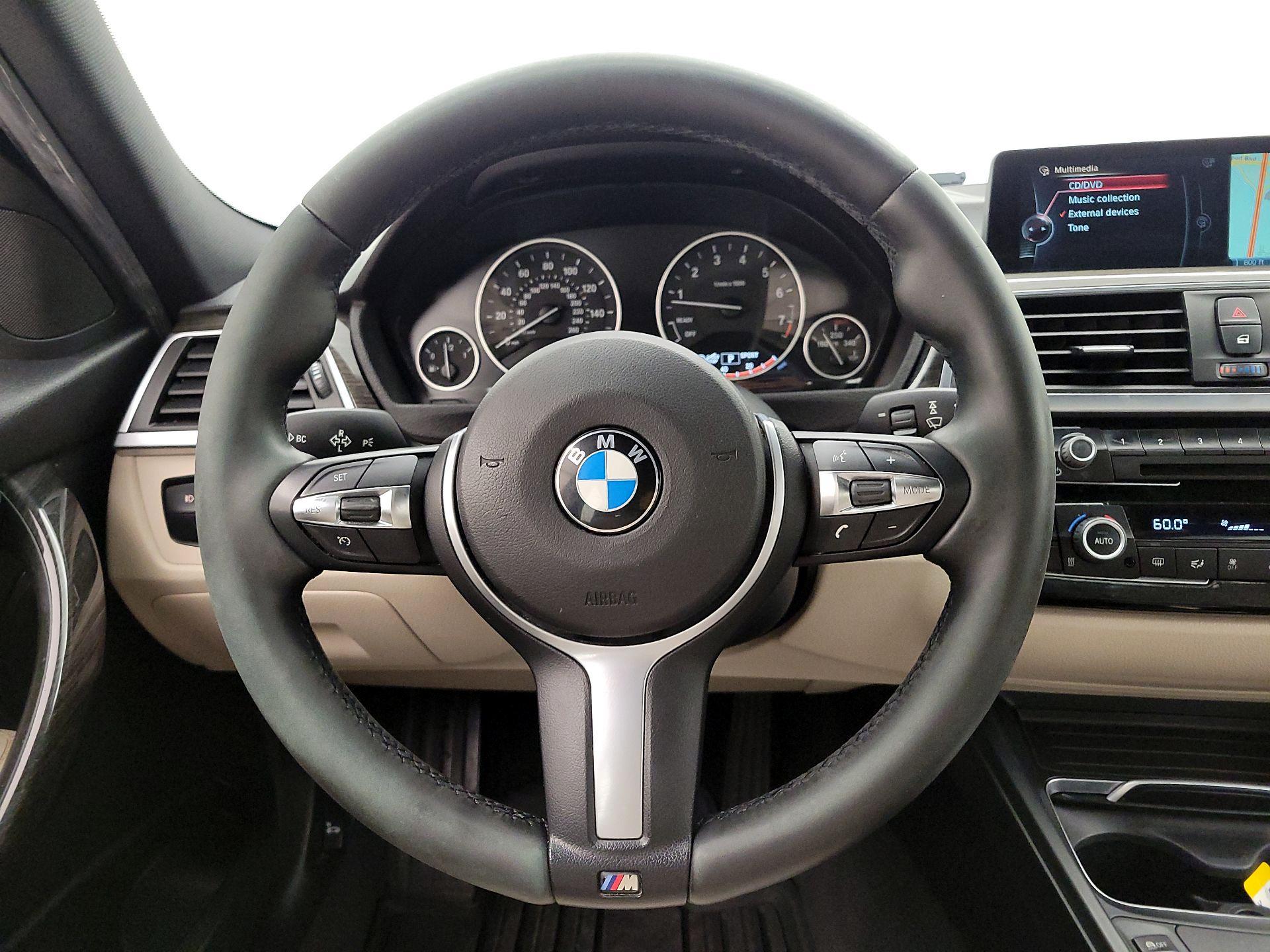 Thumbnail: 2016 BMW 3 Series - 10
