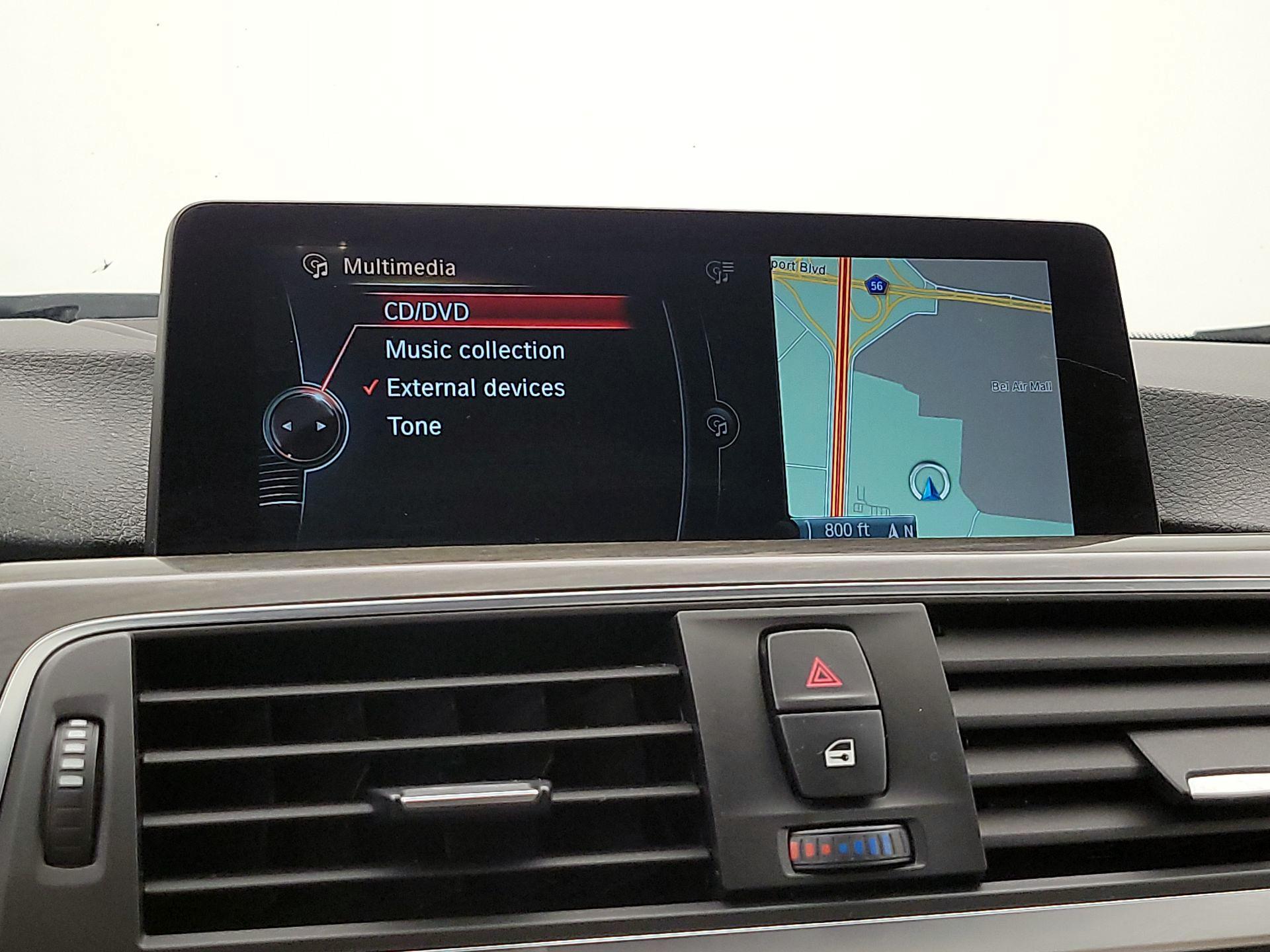 Thumbnail: 2016 BMW 3 Series - 15