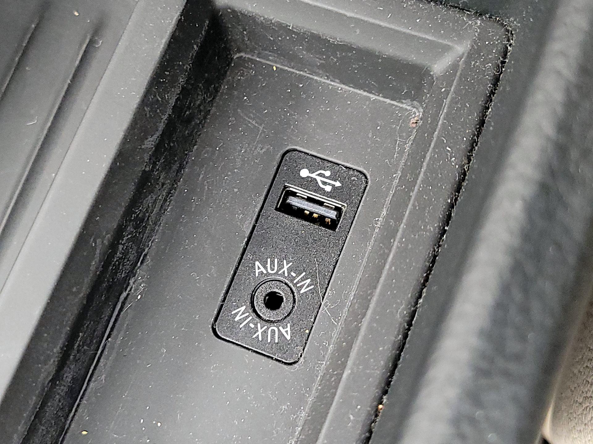 Thumbnail: 2016 BMW 3 Series - 18