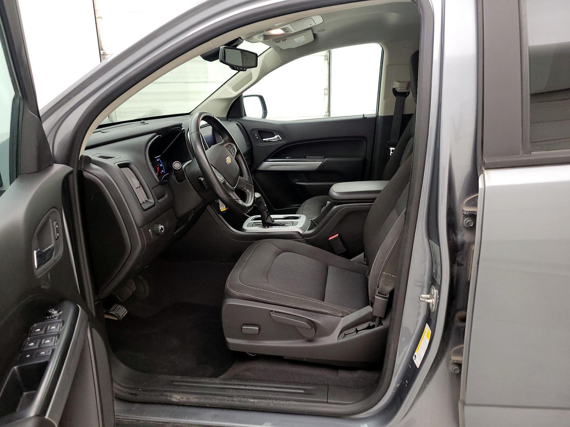 Thumbnail: 2021 Chevrolet Colorado - 11