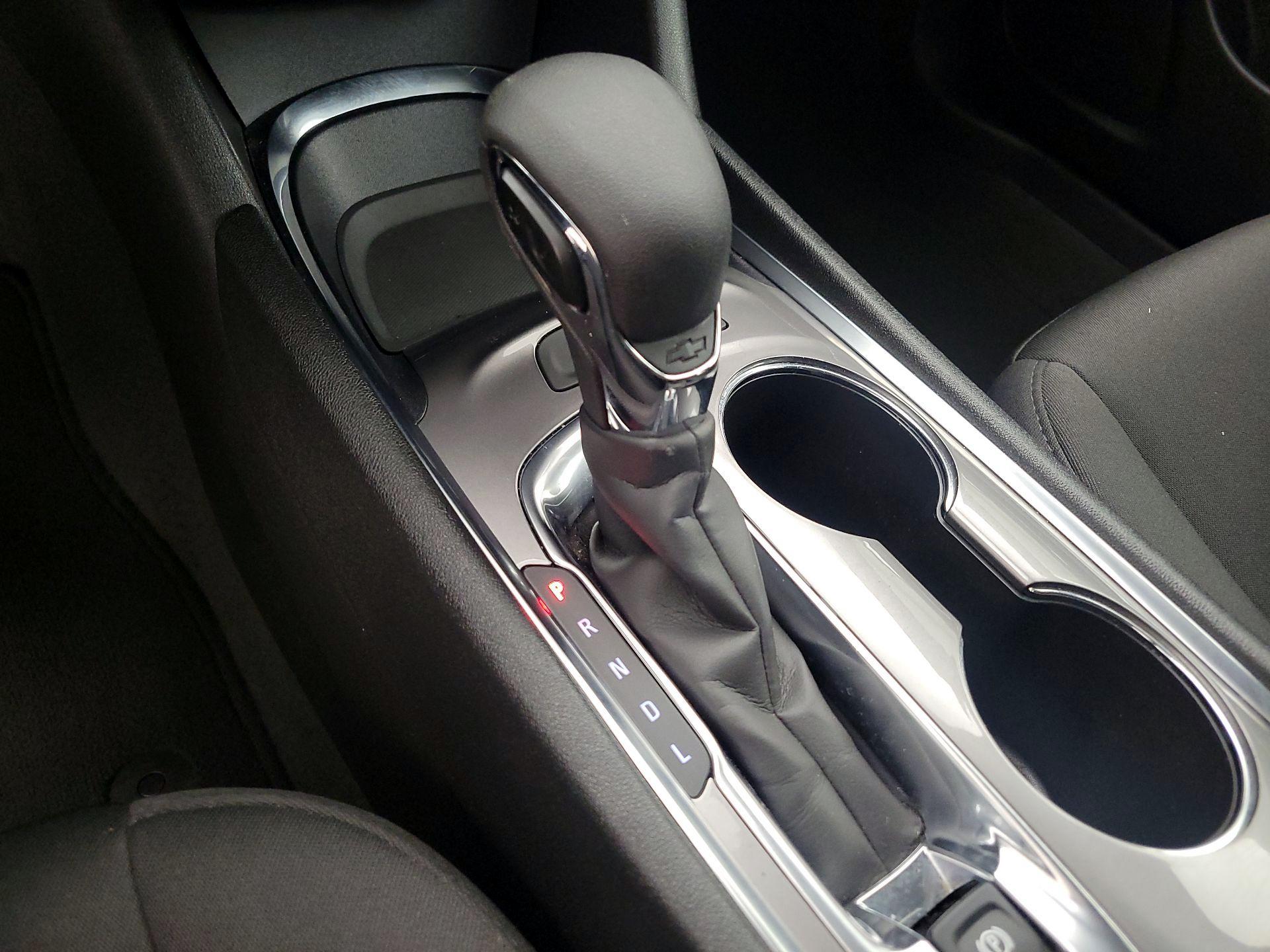 Thumbnail: 2024 Chevrolet Malibu - 17