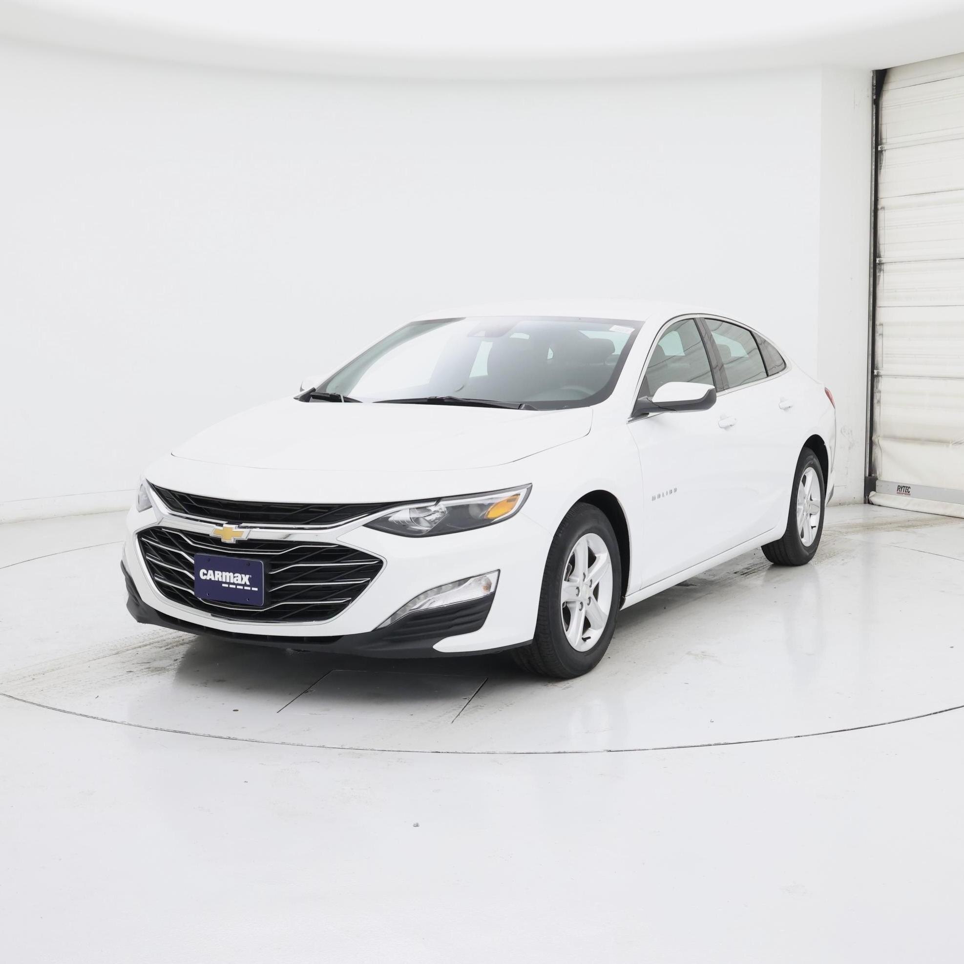 Thumbnail: 2024 Chevrolet Malibu - 4