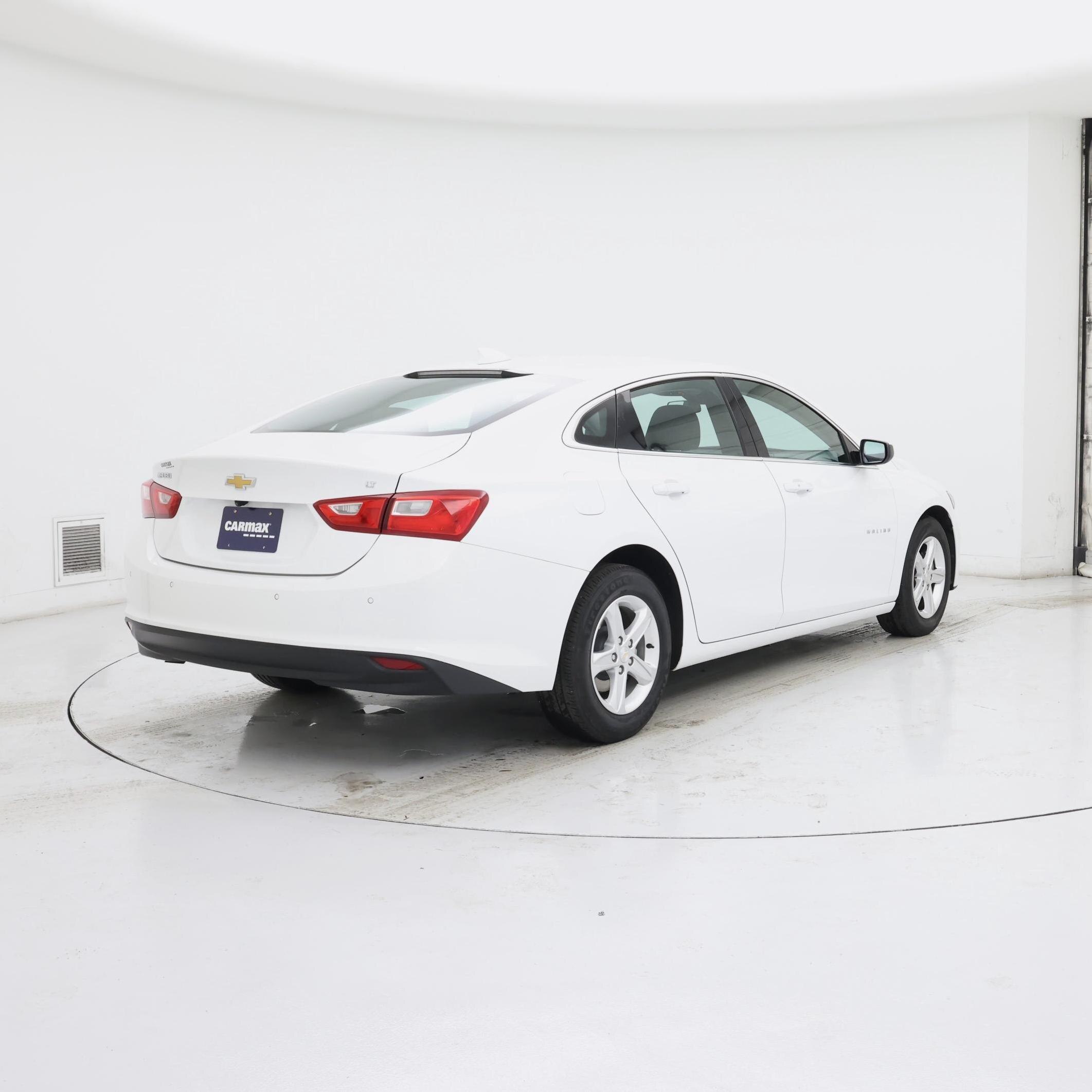 Thumbnail: 2024 Chevrolet Malibu - 8