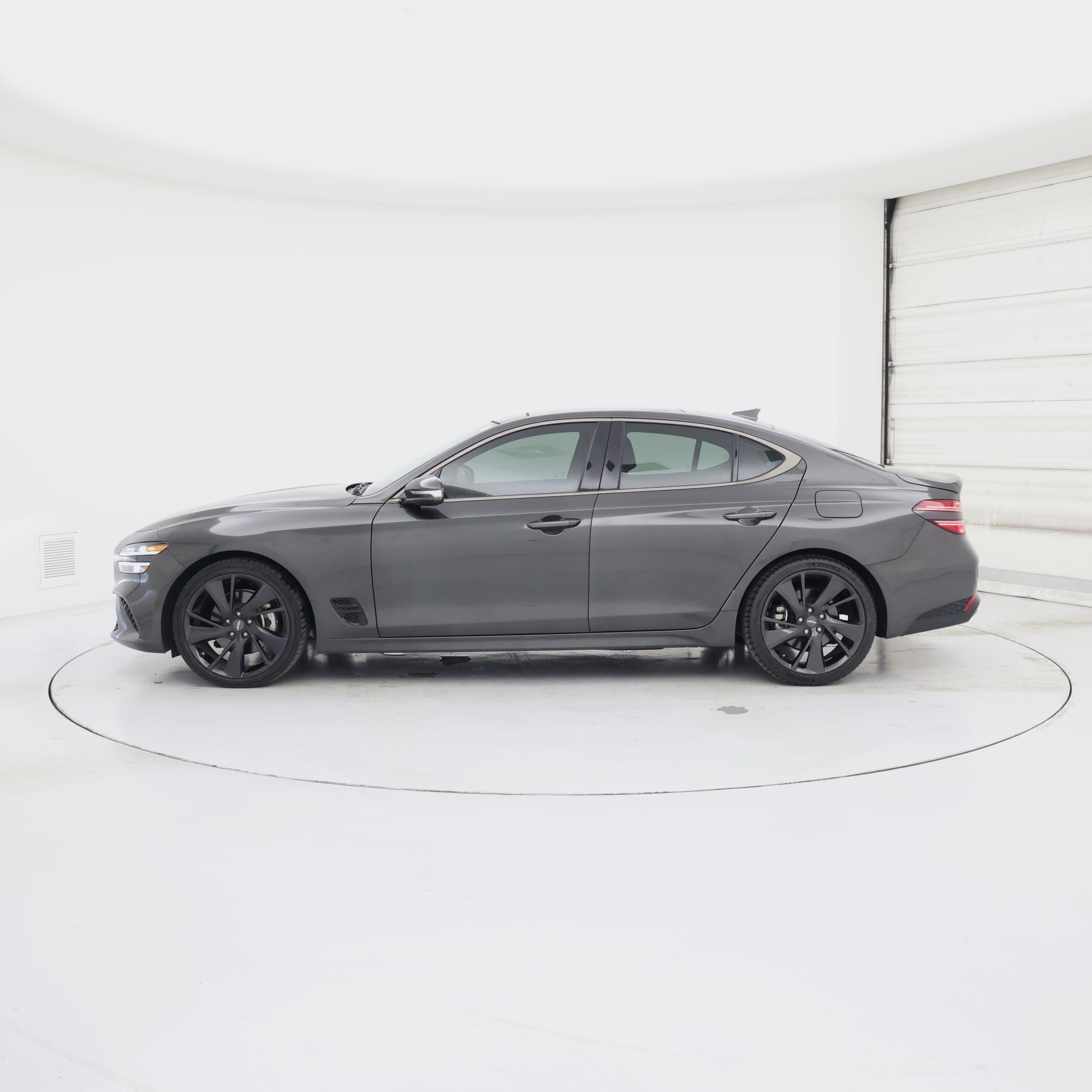Thumbnail: 2023 Genesis G70 - 3