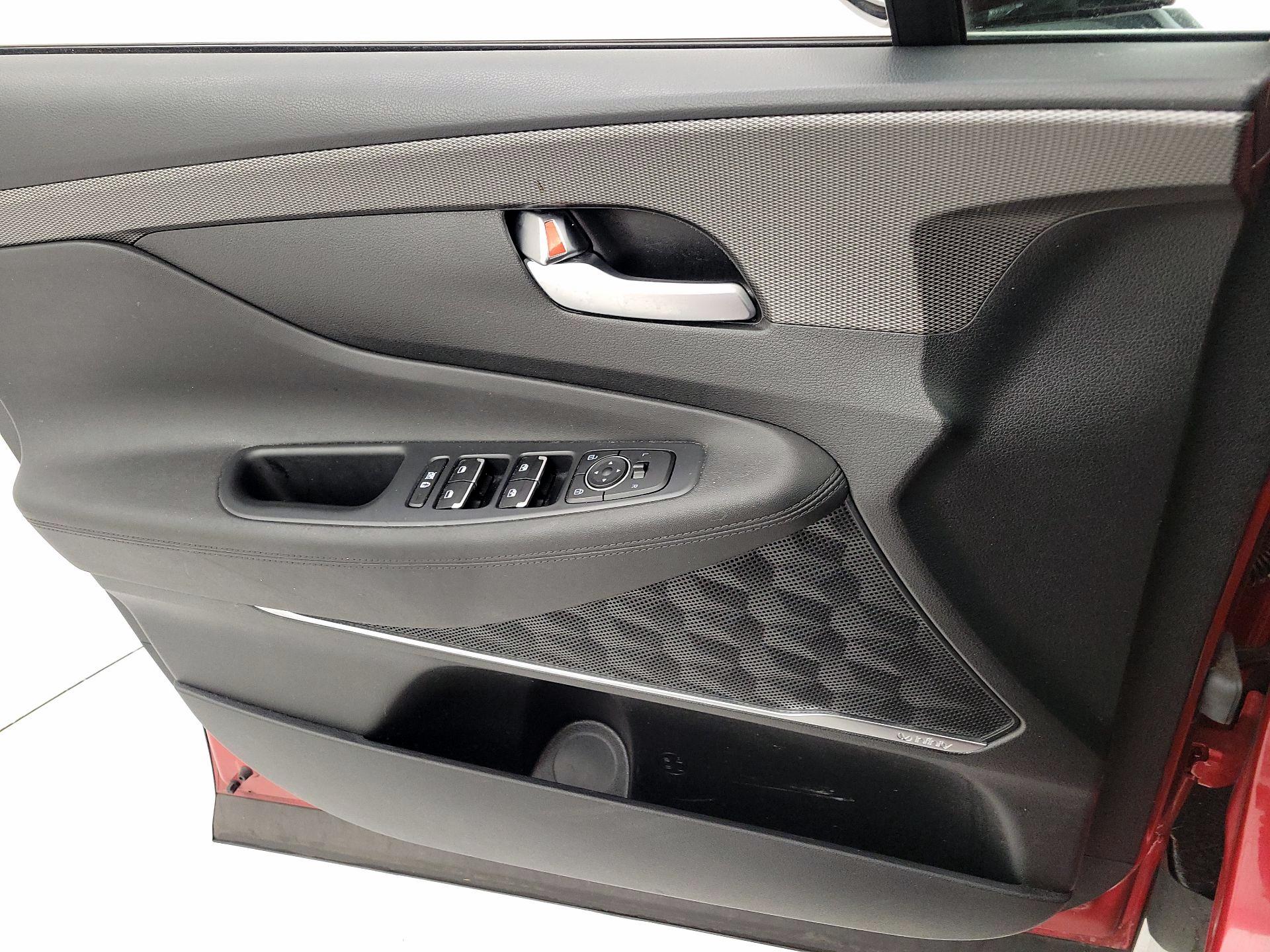 Thumbnail: 2020 Hyundai Santa Fe - 12