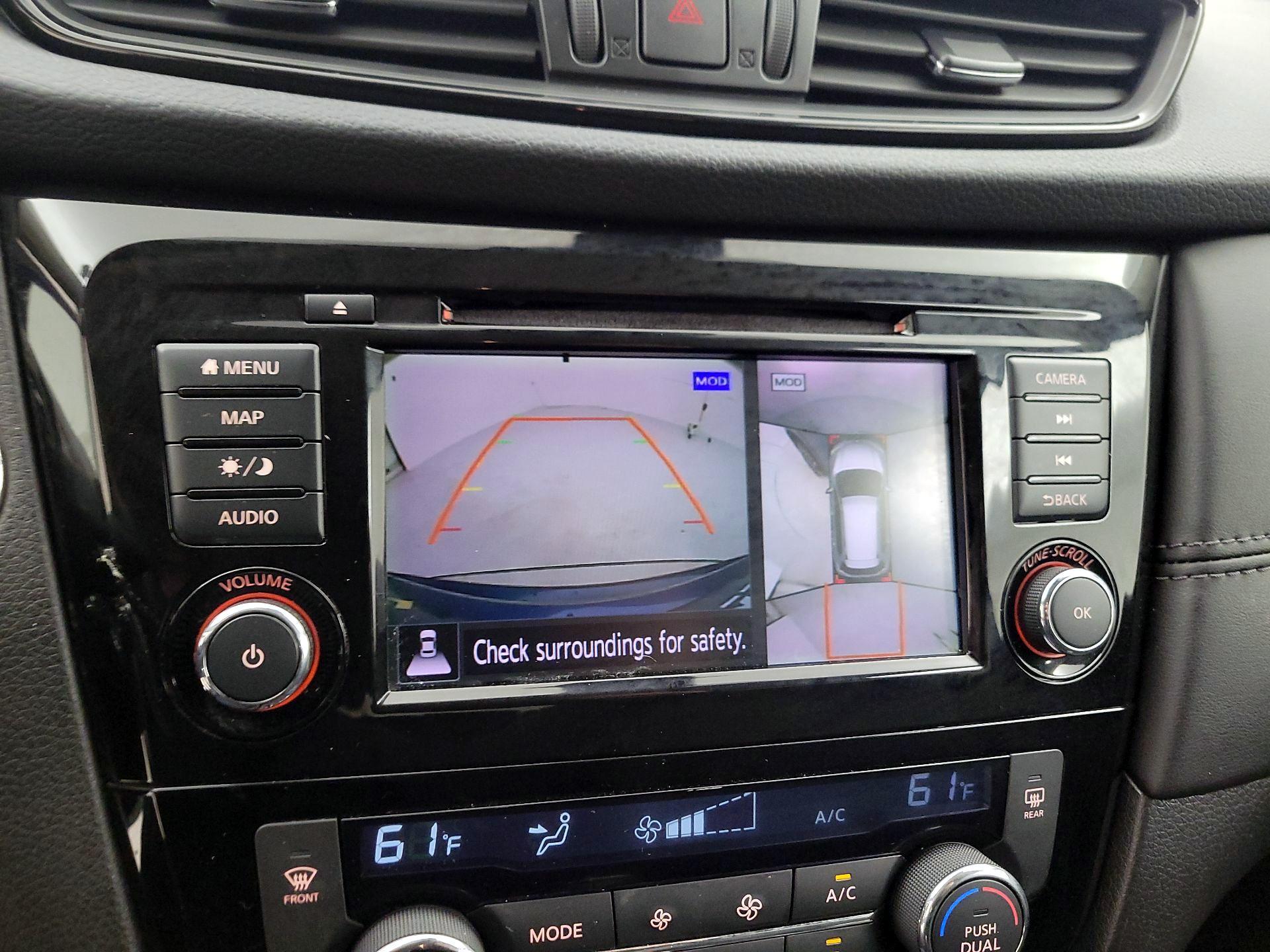 Thumbnail: 2018 Nissan Rogue - 14