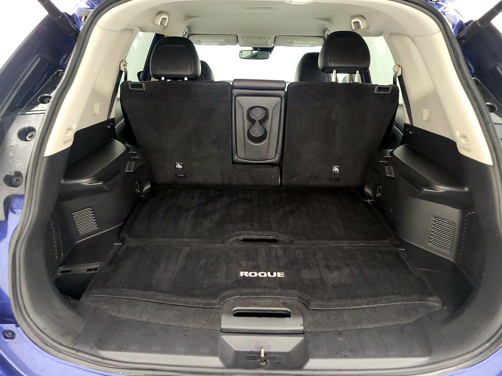 Thumbnail: 2018 Nissan Rogue - 20