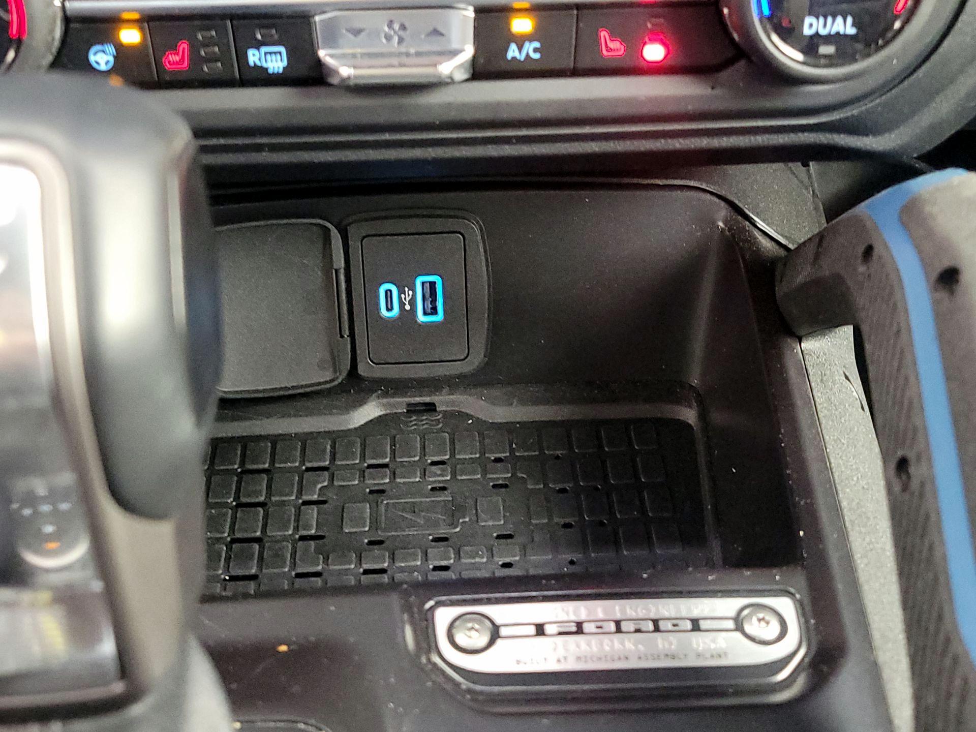 Thumbnail: 2024 Ford Bronco - 18