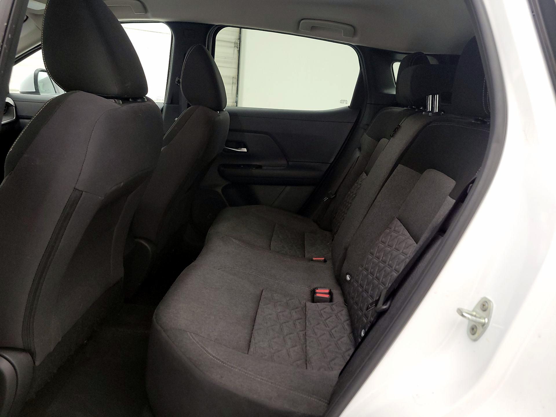 Thumbnail: 2025 Nissan Kicks - 18