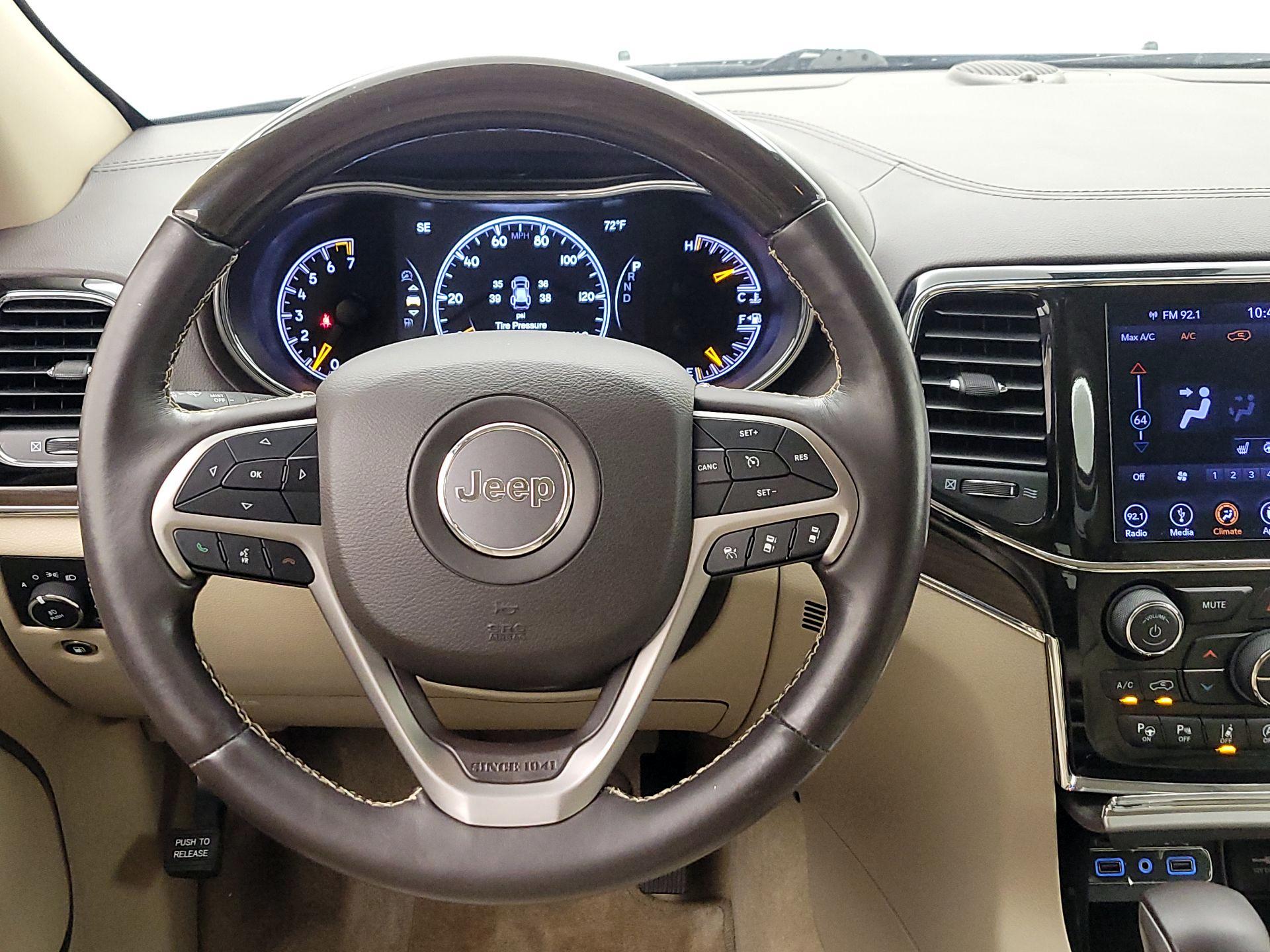 Thumbnail: 2019 Jeep Grand Cherokee - 10