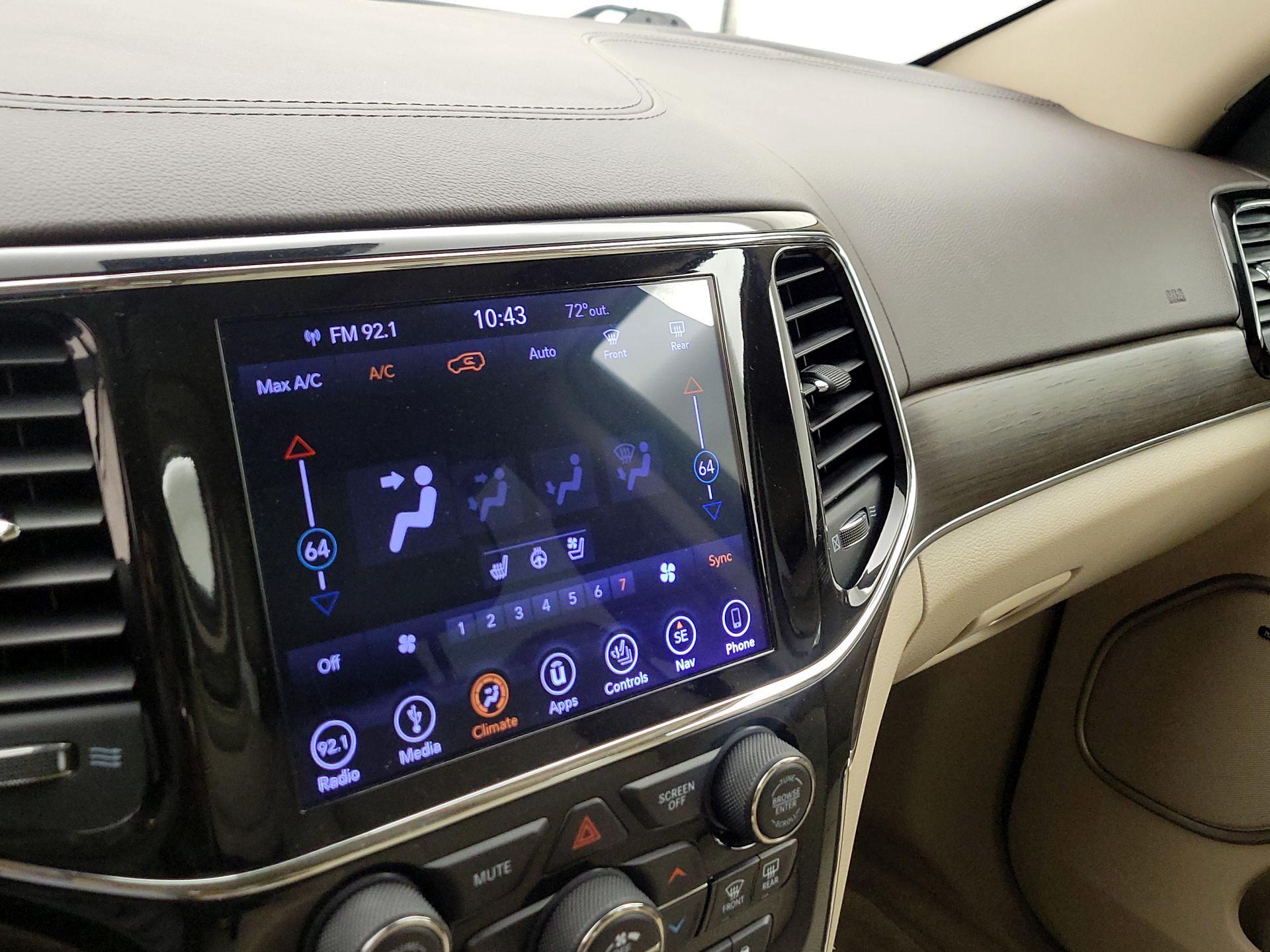 Thumbnail: 2019 Jeep Grand Cherokee - 15