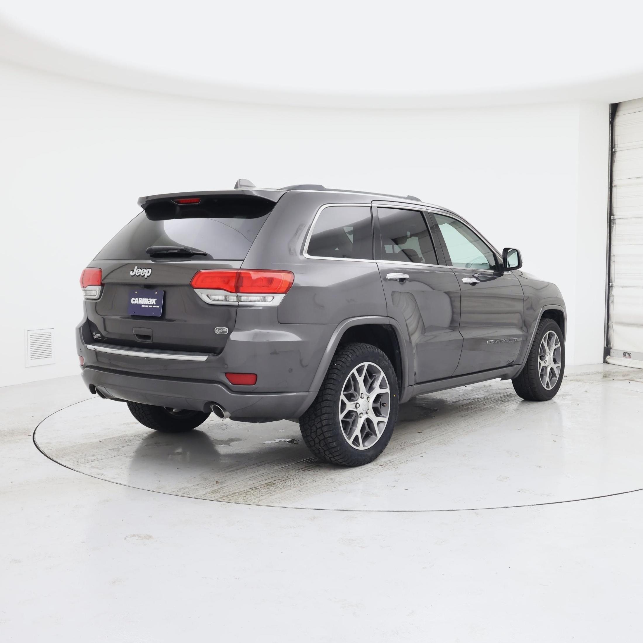 Thumbnail: 2019 Jeep Grand Cherokee - 8