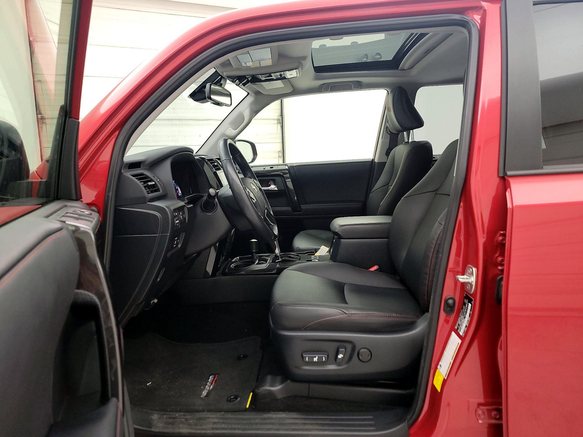 Thumbnail: 2024 Toyota 4Runner - 11