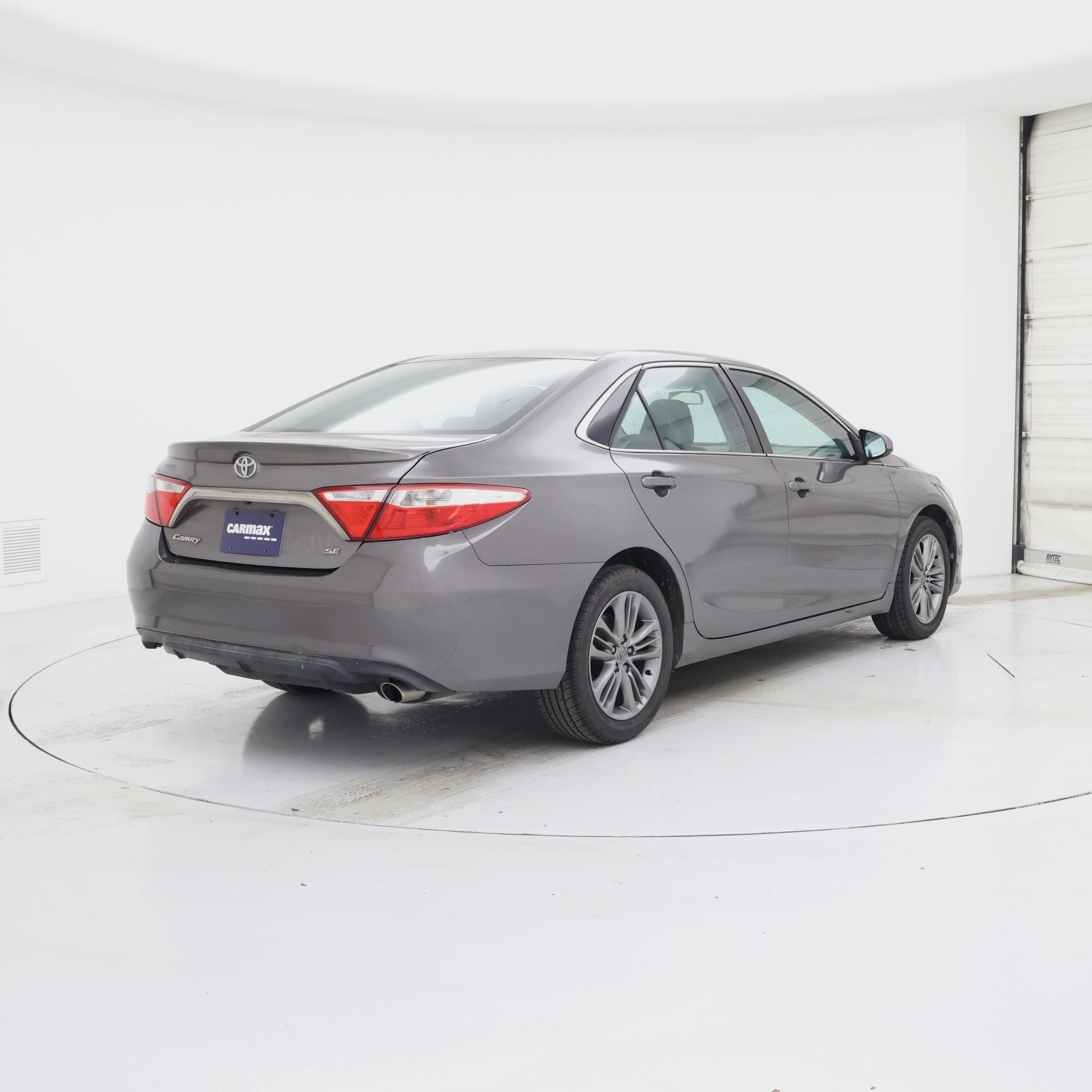 Thumbnail: 2015 Toyota Camry - 8