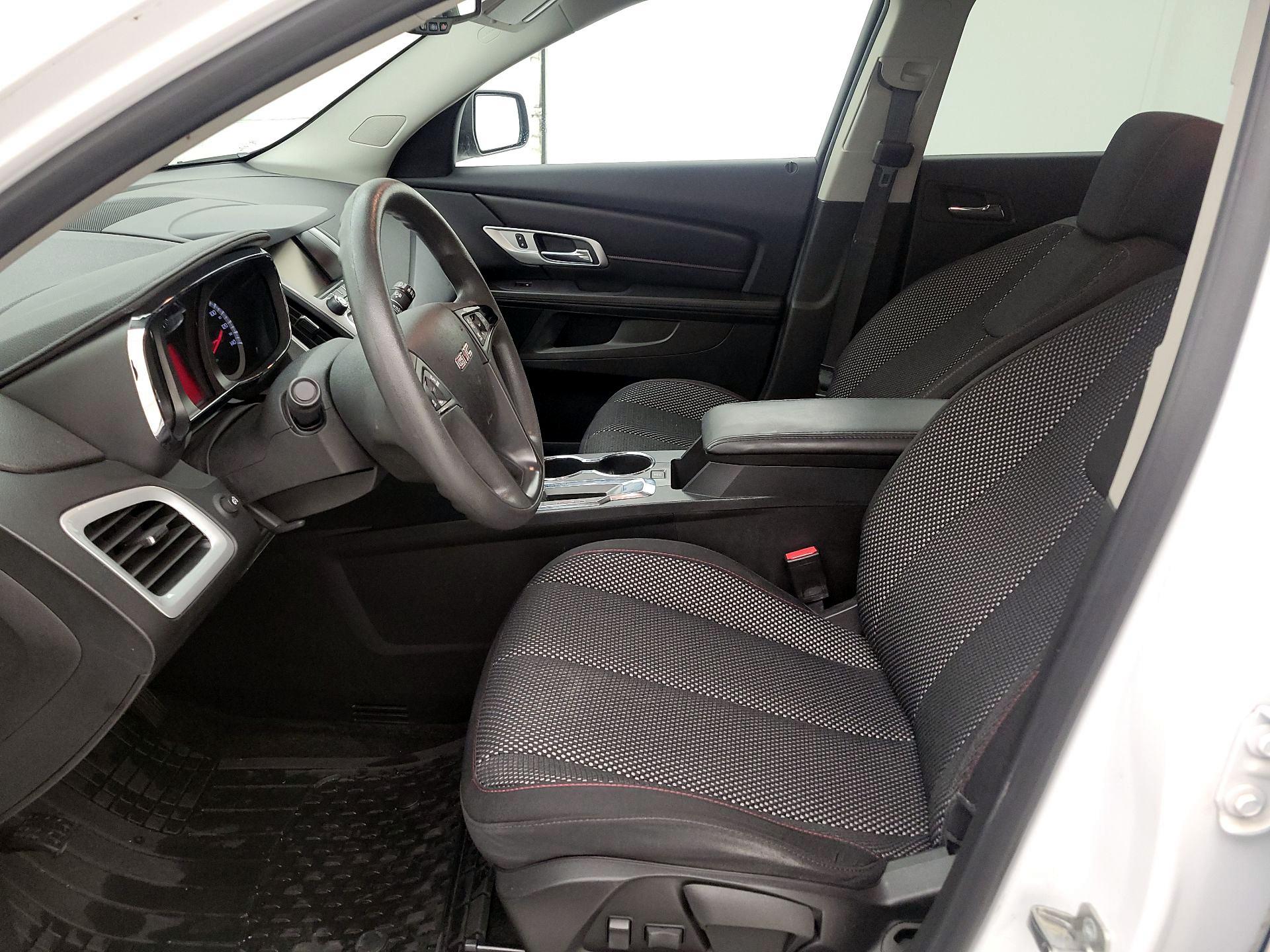 Thumbnail: 2016 GMC Terrain - 11