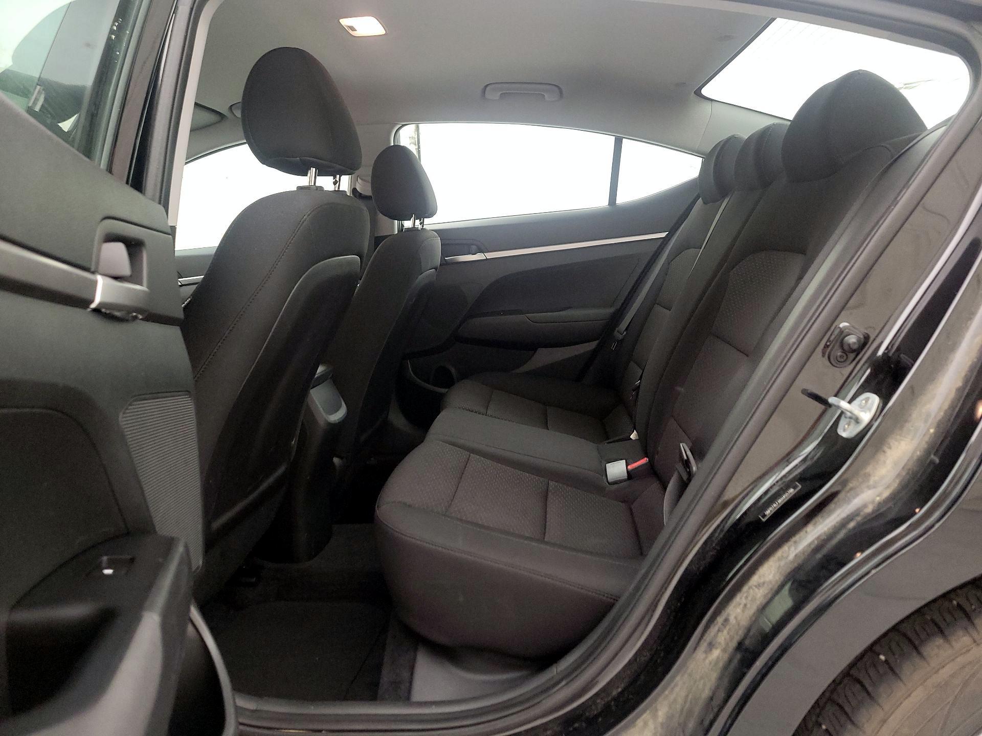 Thumbnail: 2019 Hyundai Elantra - 19