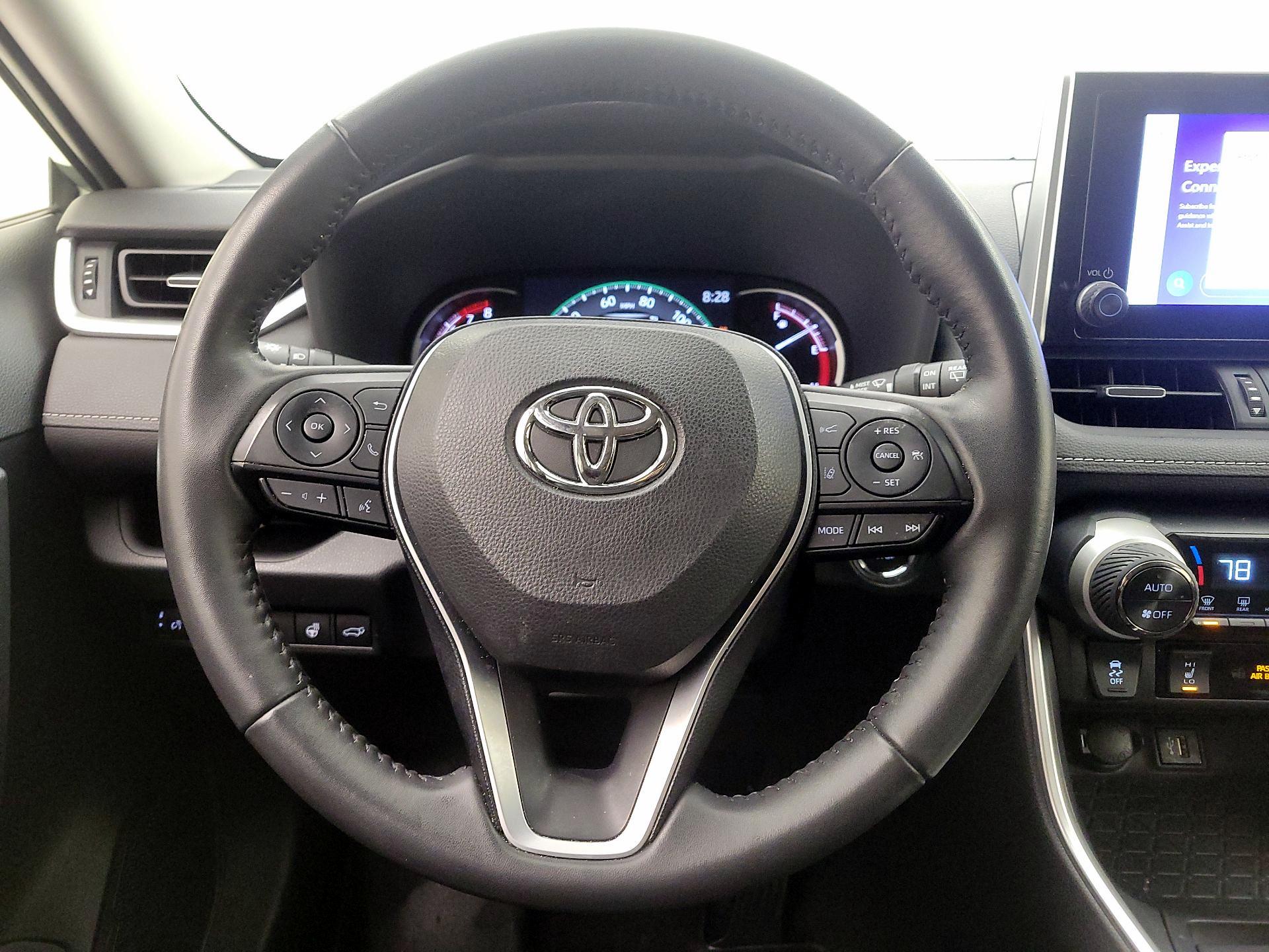 Thumbnail: 2023 Toyota RAV4 - 10