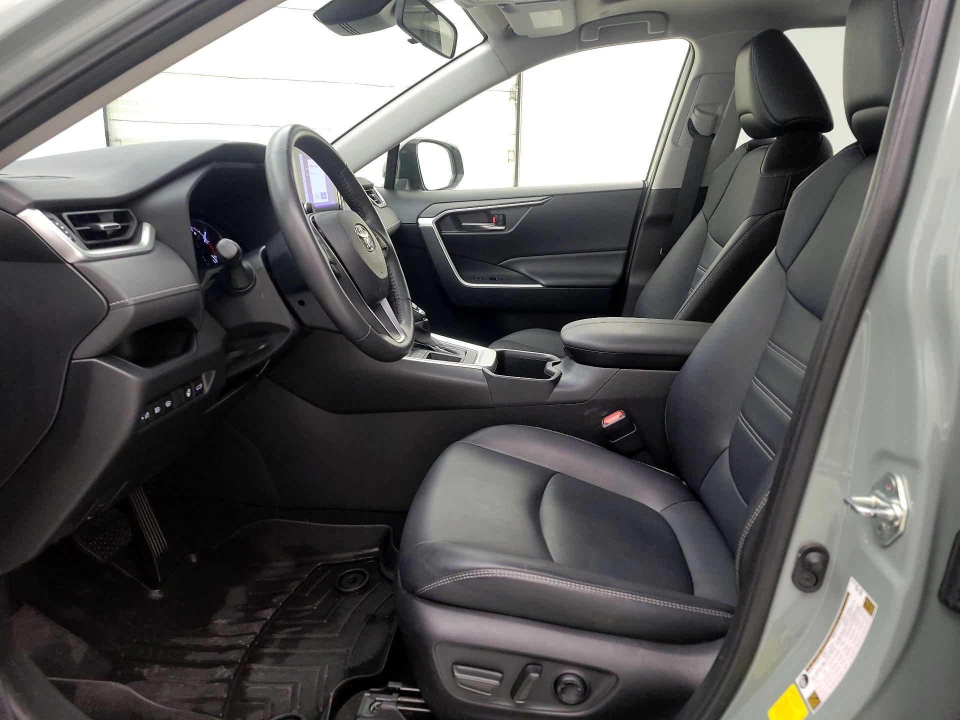 Thumbnail: 2023 Toyota RAV4 - 11