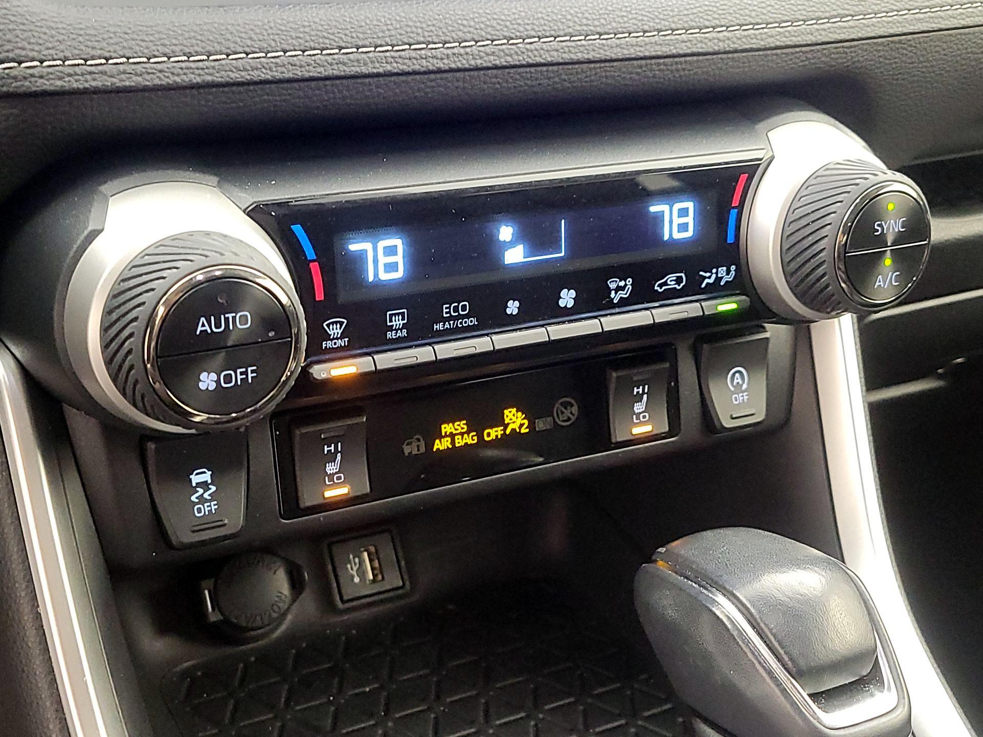 Thumbnail: 2023 Toyota RAV4 - 16