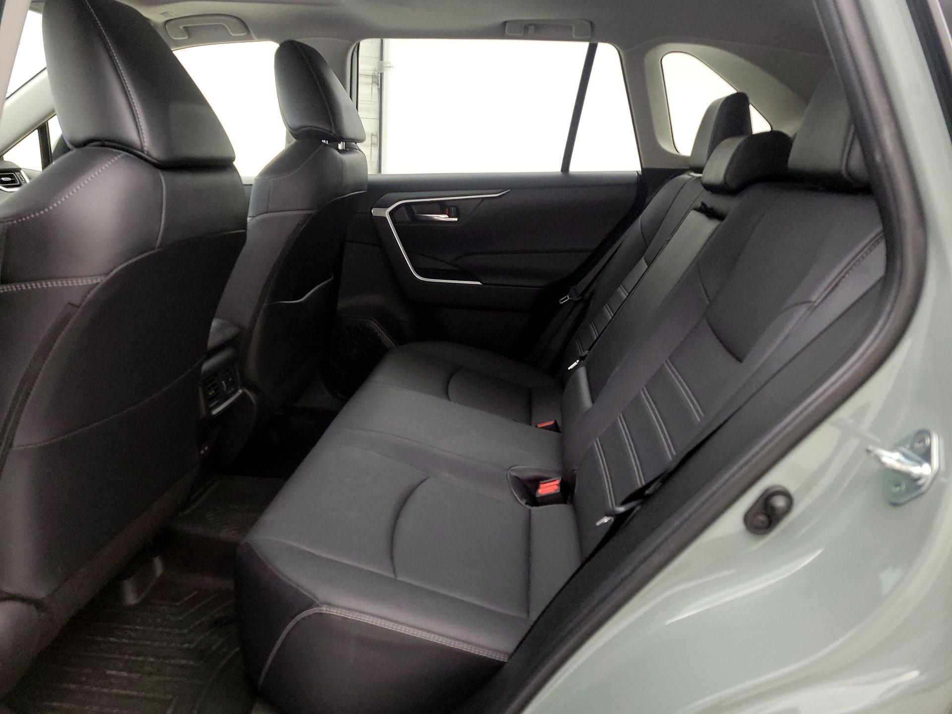 Thumbnail: 2023 Toyota RAV4 - 19