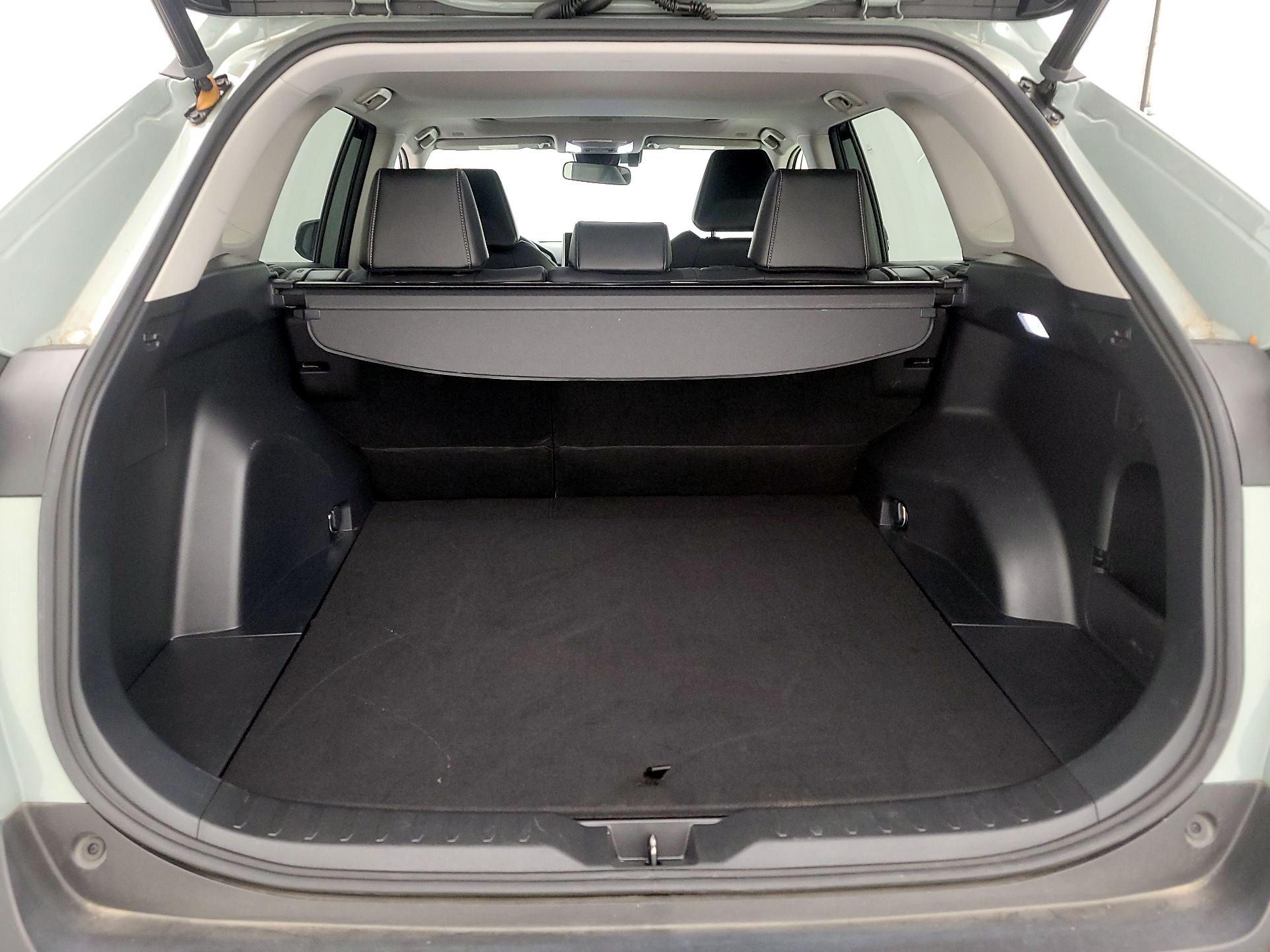 Thumbnail: 2023 Toyota RAV4 - 20