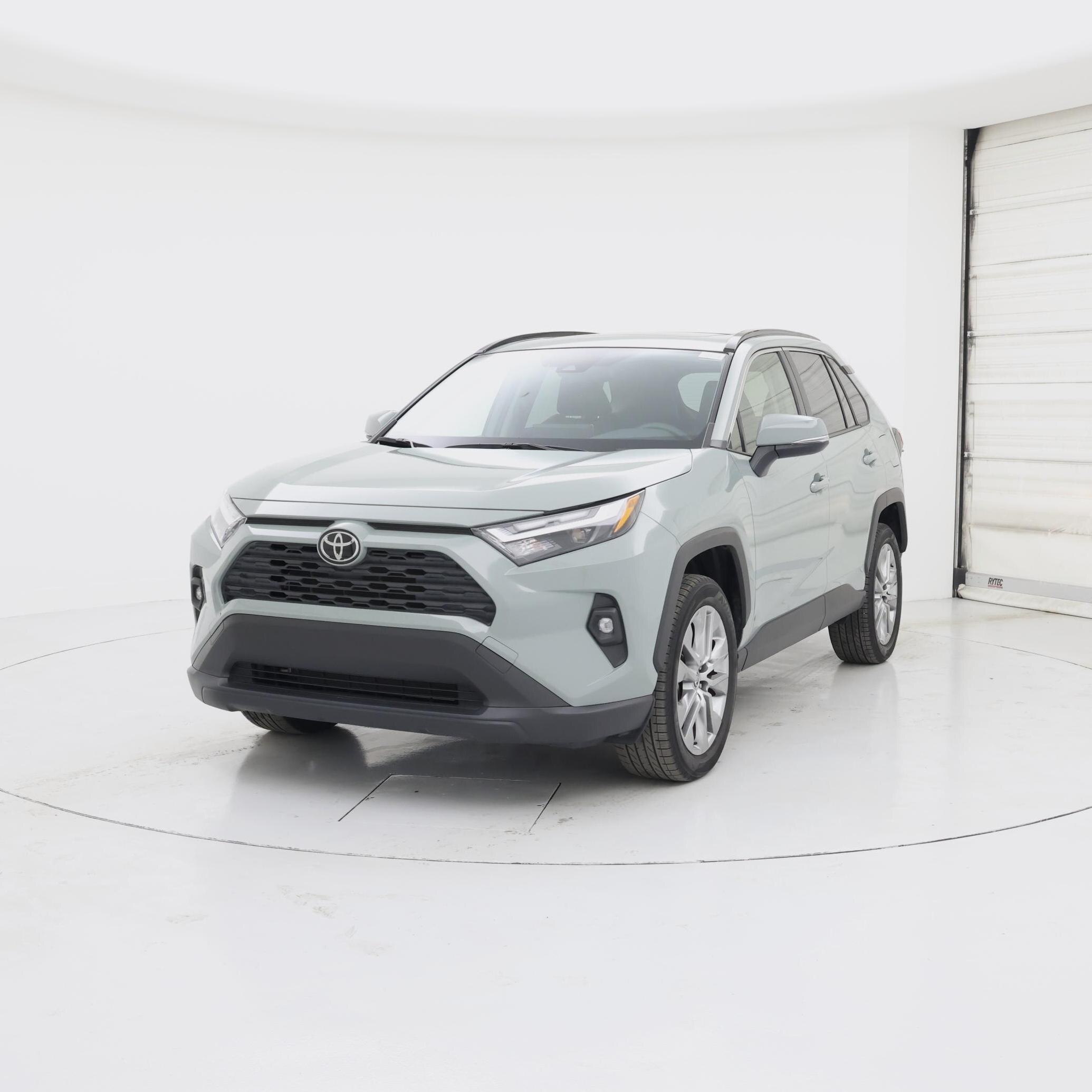 Thumbnail: 2023 Toyota RAV4 - 4