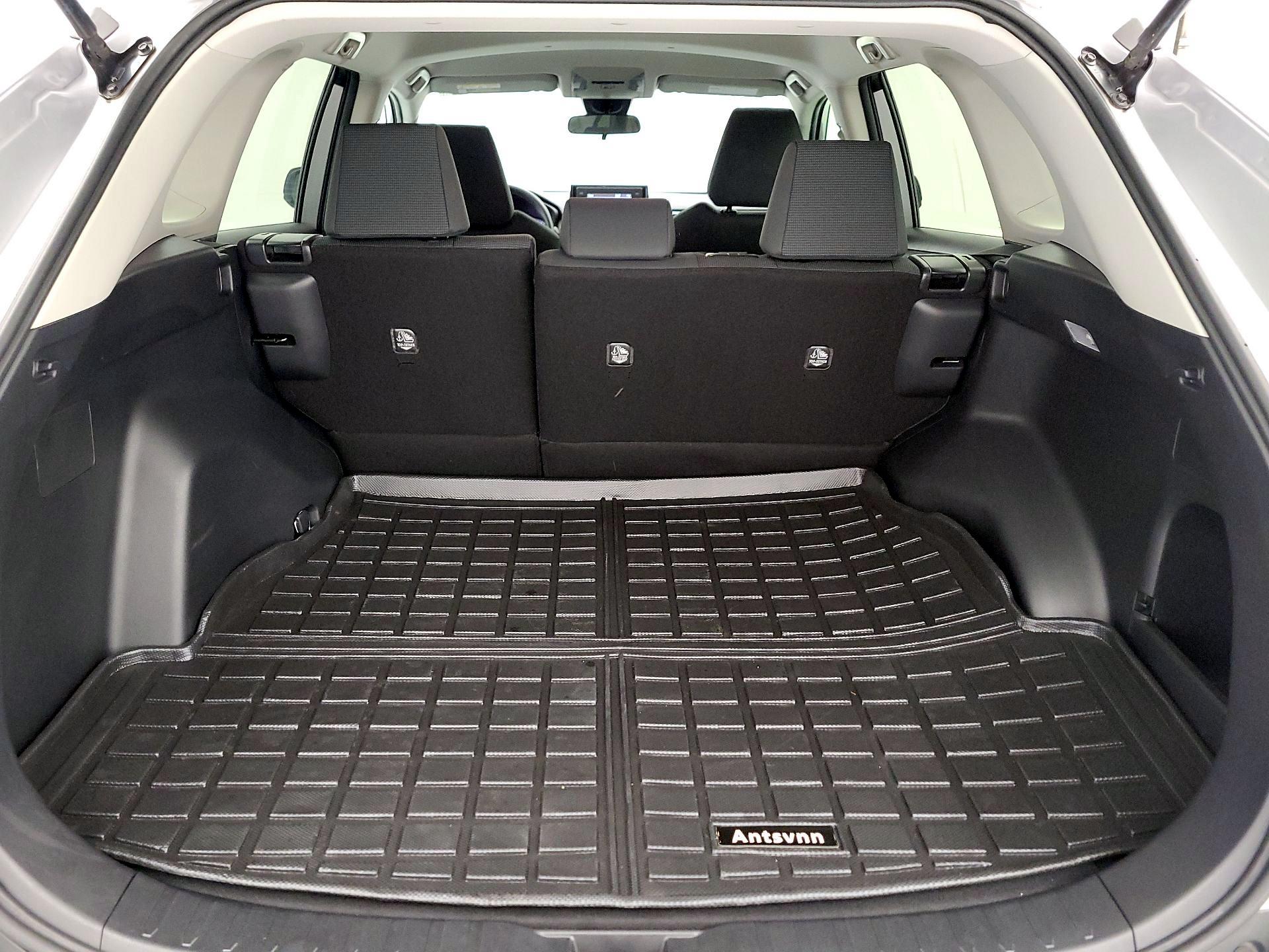 Thumbnail: 2020 Toyota RAV4 - 20