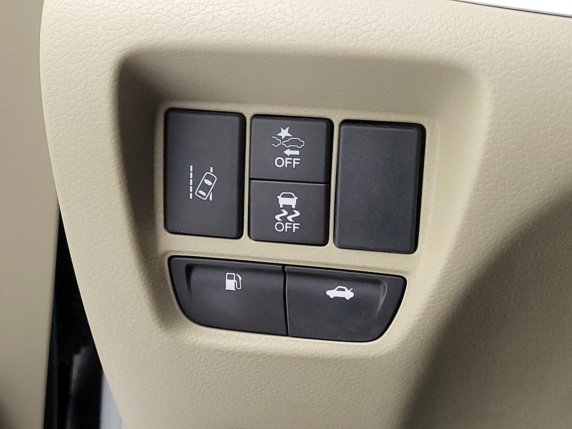 Thumbnail: 2020 Acura TLX - 13