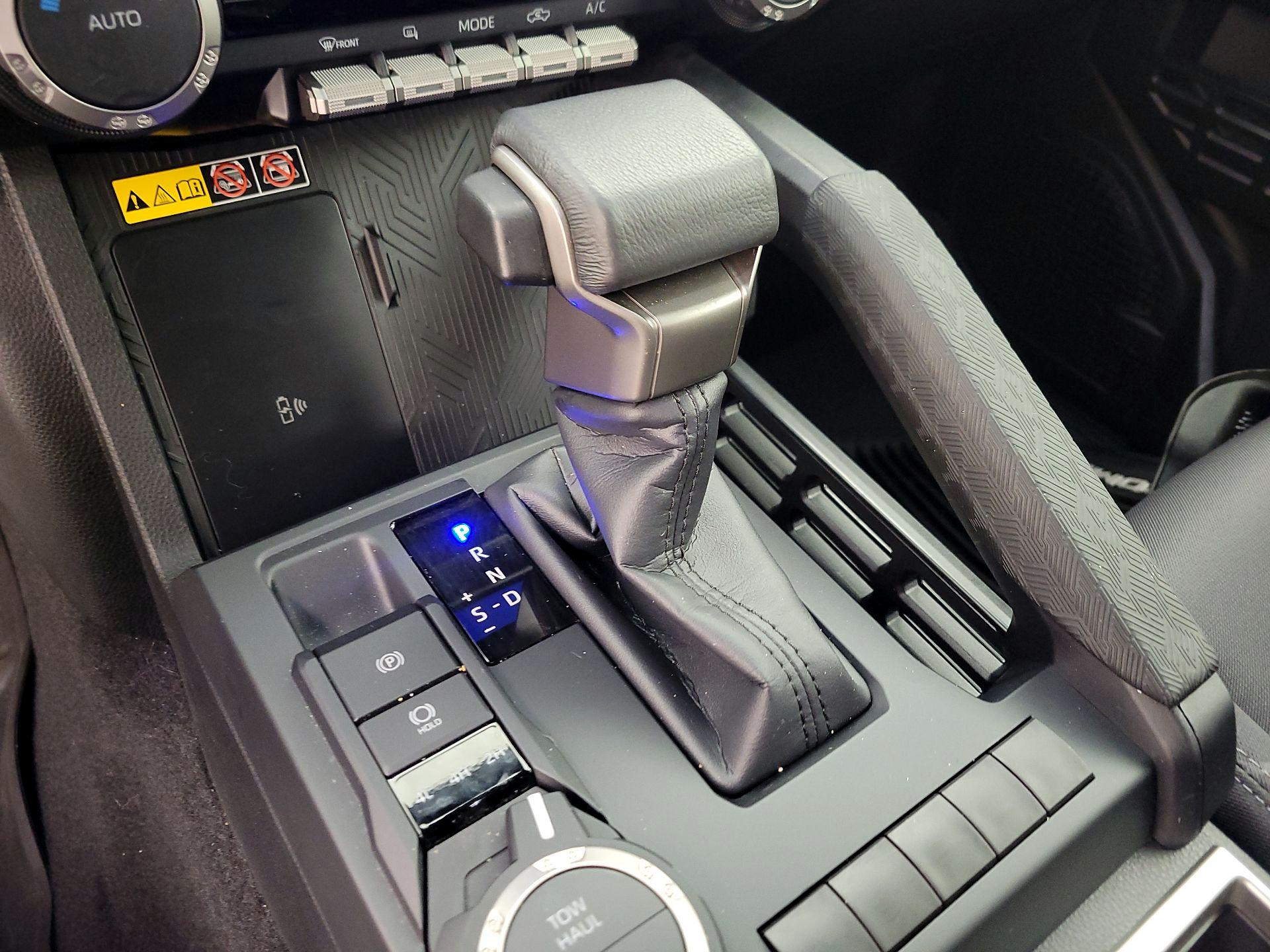 Thumbnail: 2024 Toyota Tacoma - 17