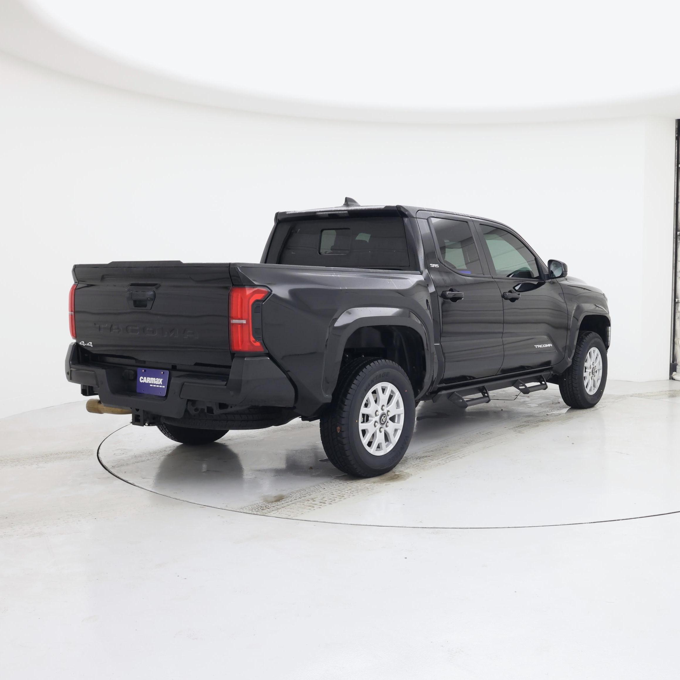 Thumbnail: 2024 Toyota Tacoma - 8