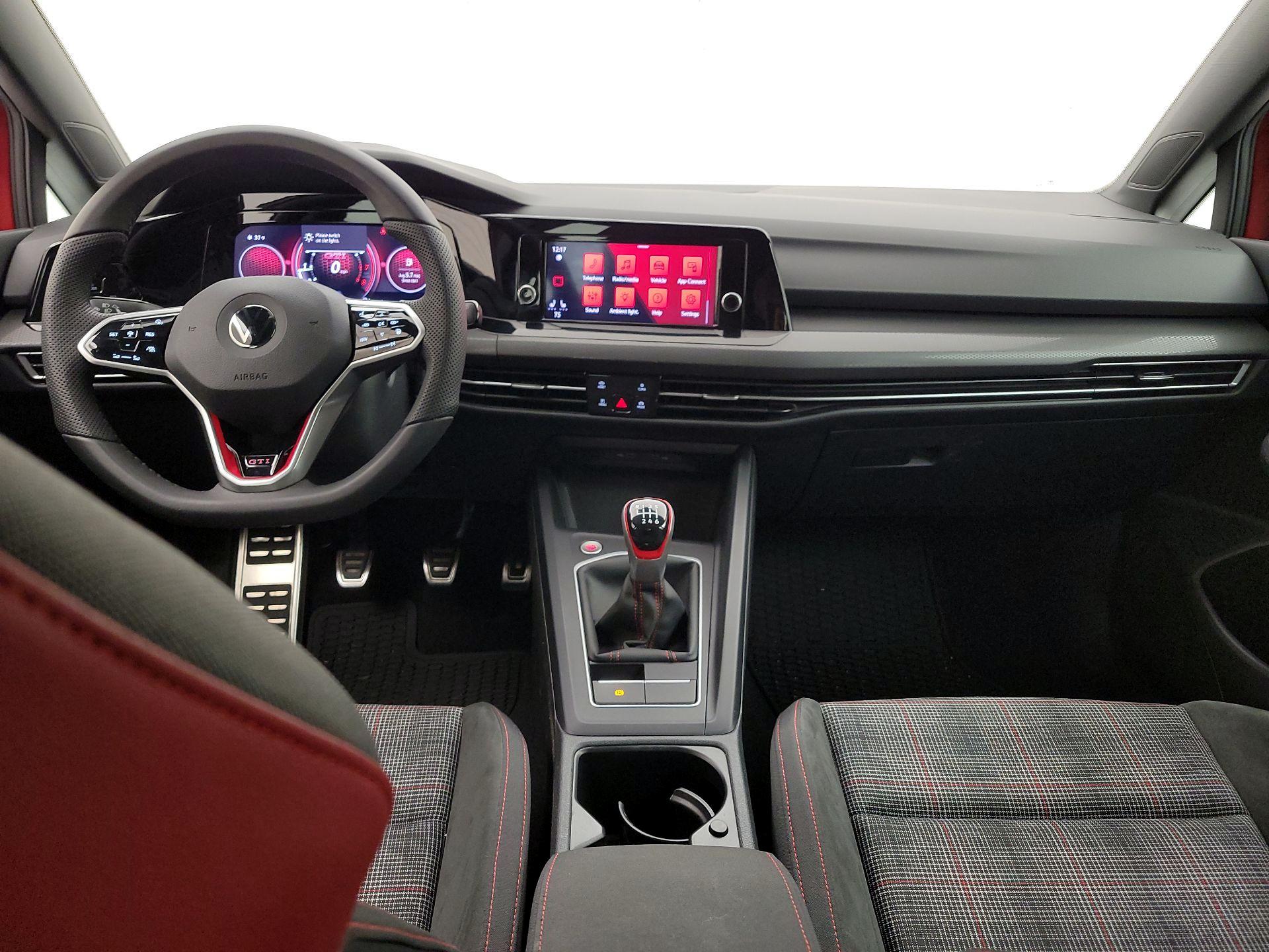 Thumbnail: 2022 Volkswagen Golf - 9