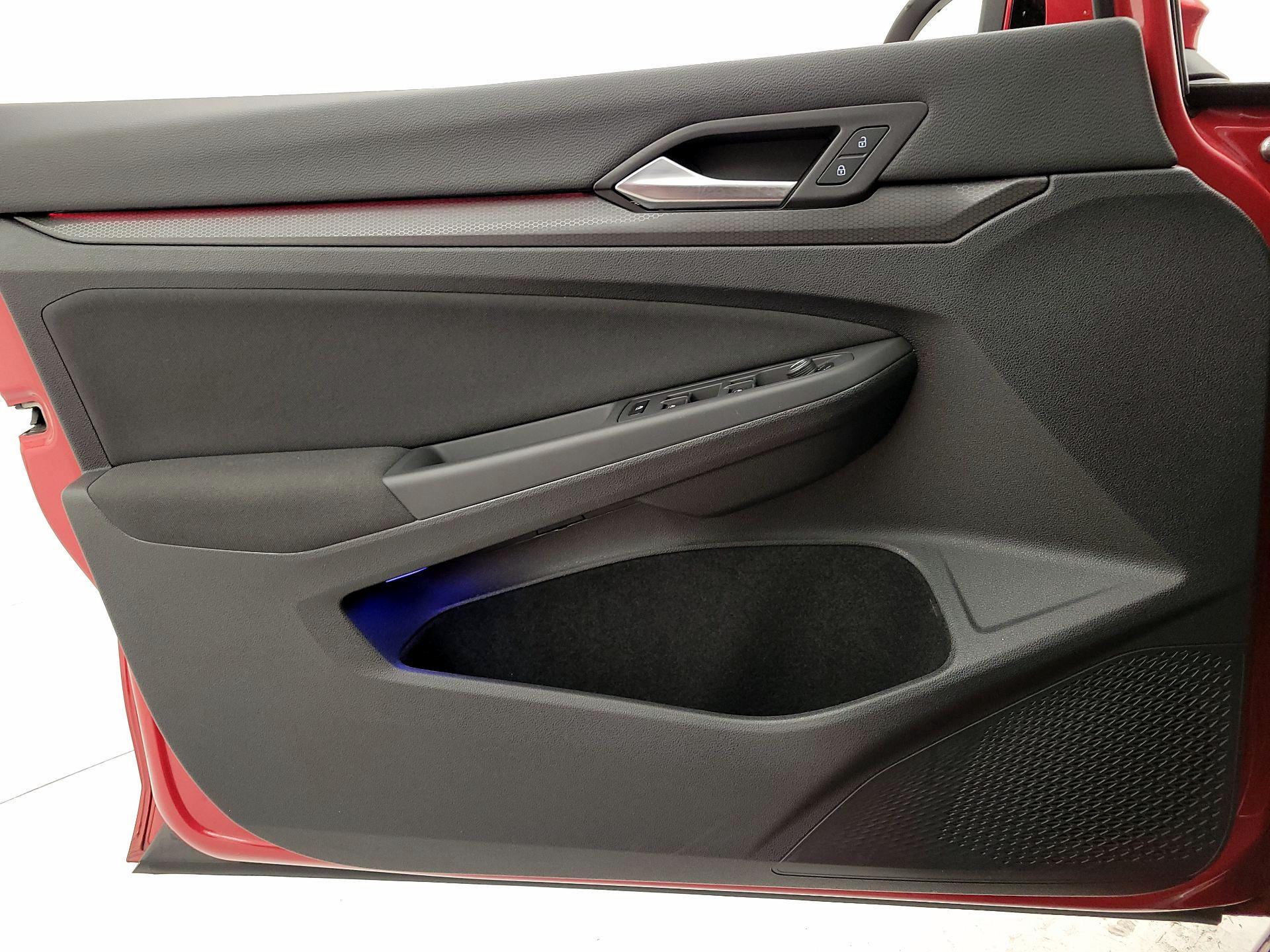 Thumbnail: 2022 Volkswagen Golf - 12