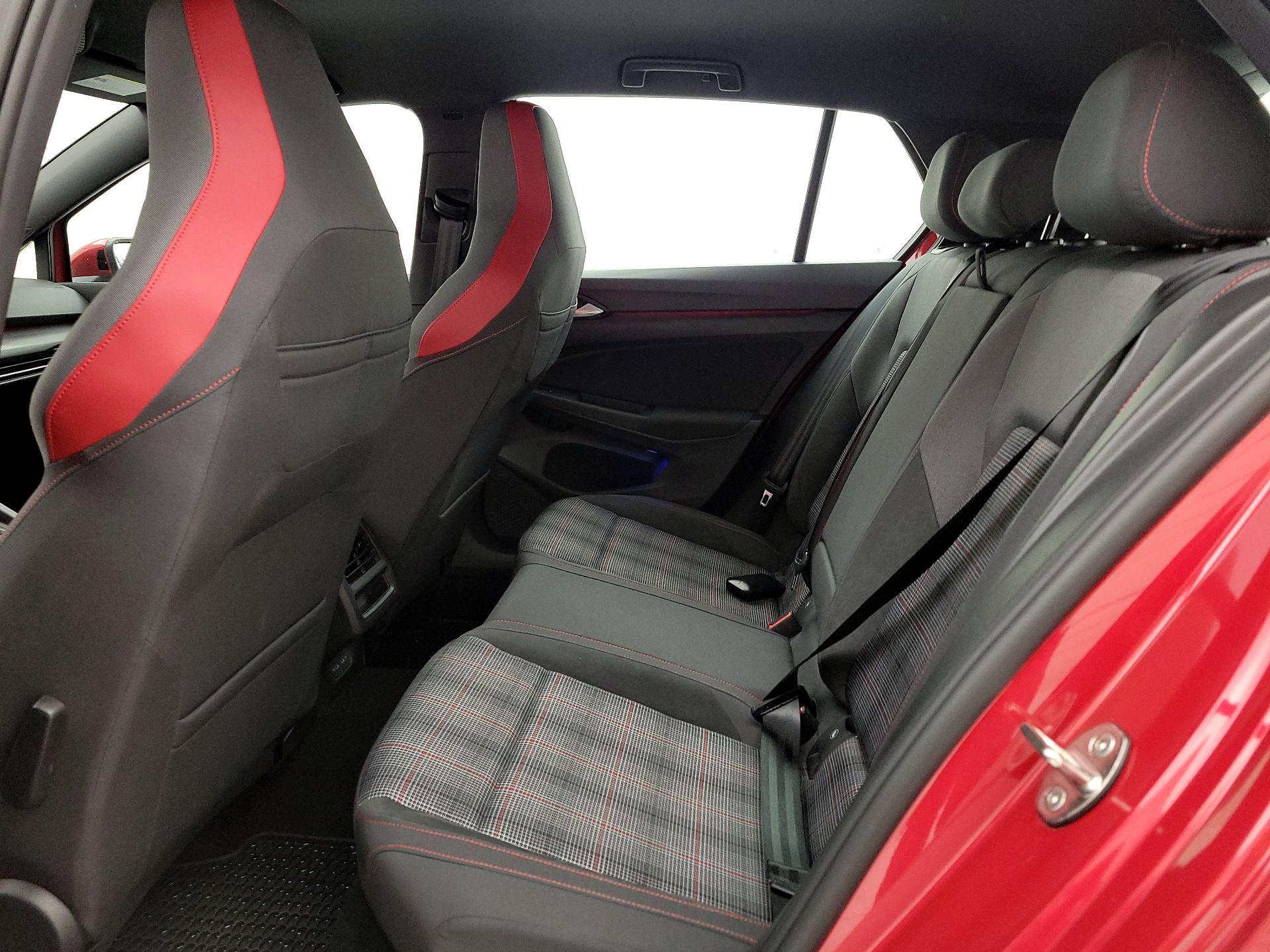 Thumbnail: 2022 Volkswagen Golf - 19