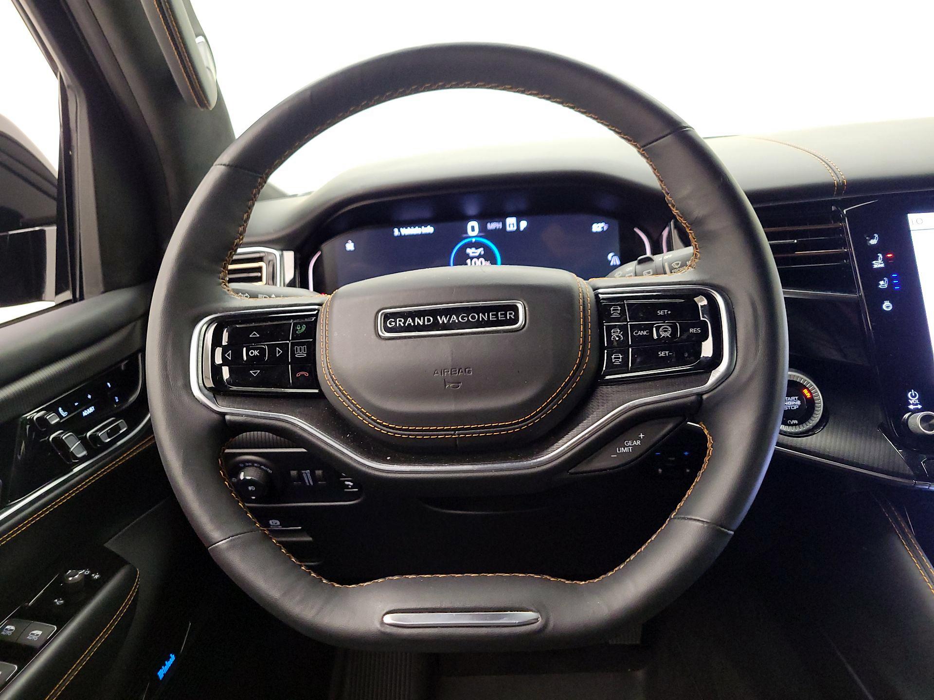 Thumbnail: 2024 Jeep Grand Wagoneer L - 10