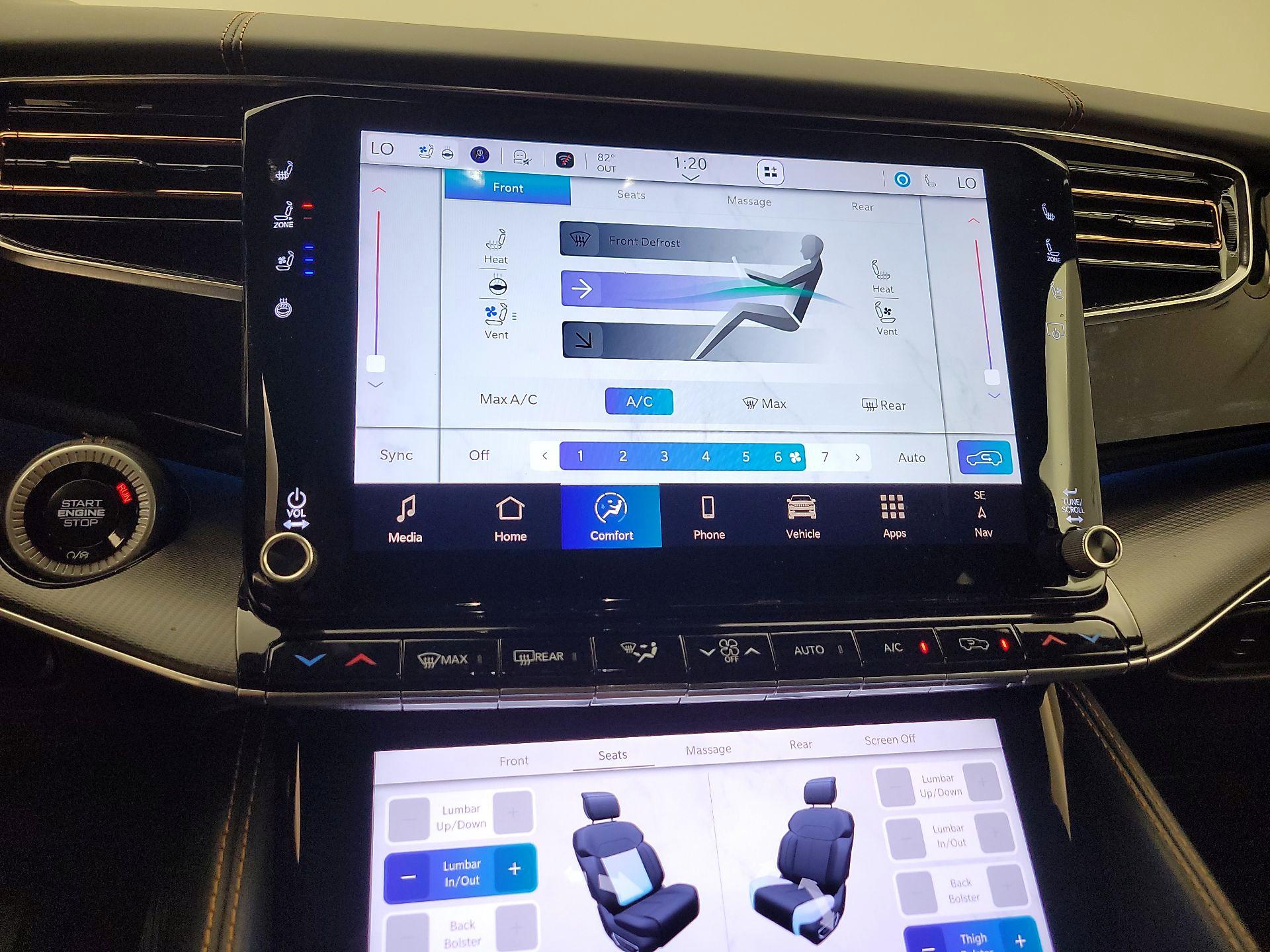 Thumbnail: 2024 Jeep Grand Wagoneer L - 16