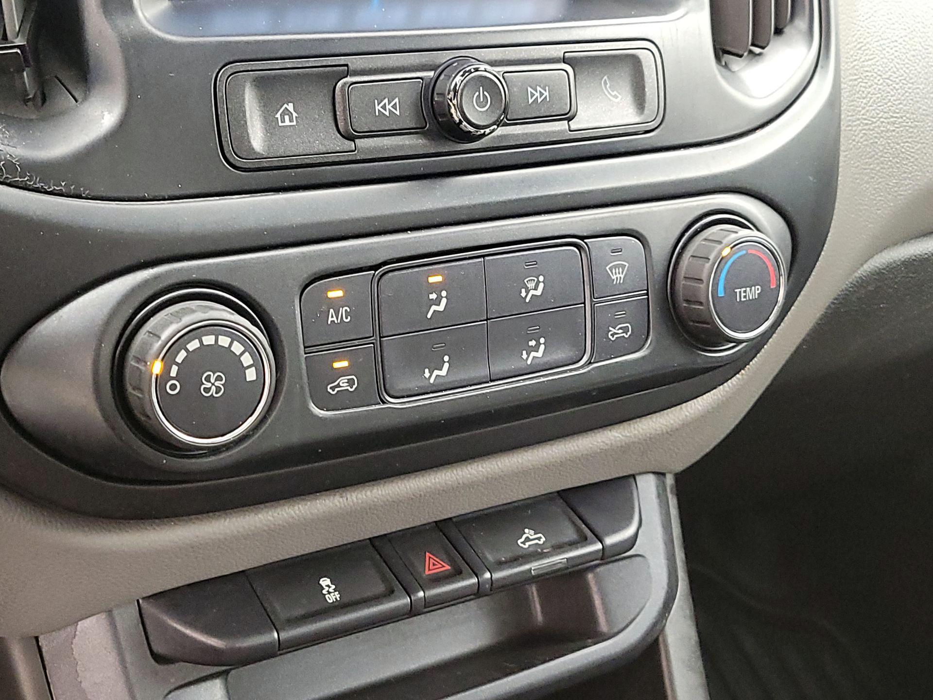 Thumbnail: 2018 Chevrolet Colorado - 16
