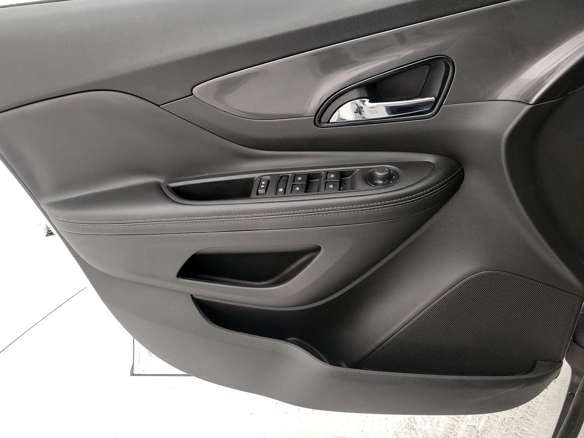 Thumbnail: 2021 Buick Encore - 12