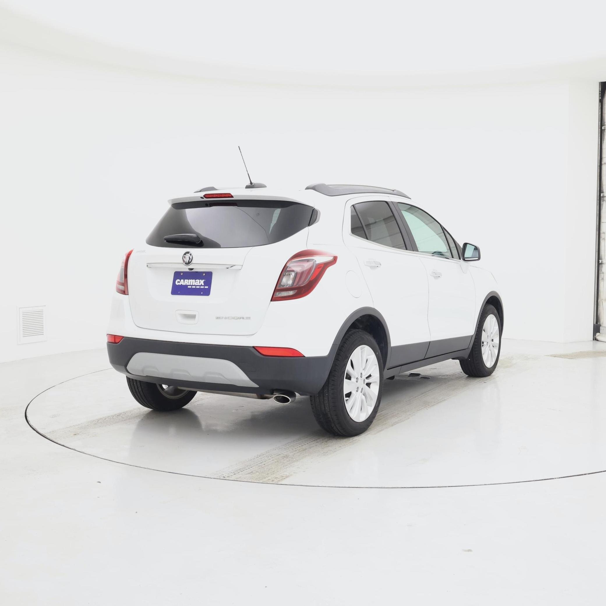 Thumbnail: 2021 Buick Encore - 8