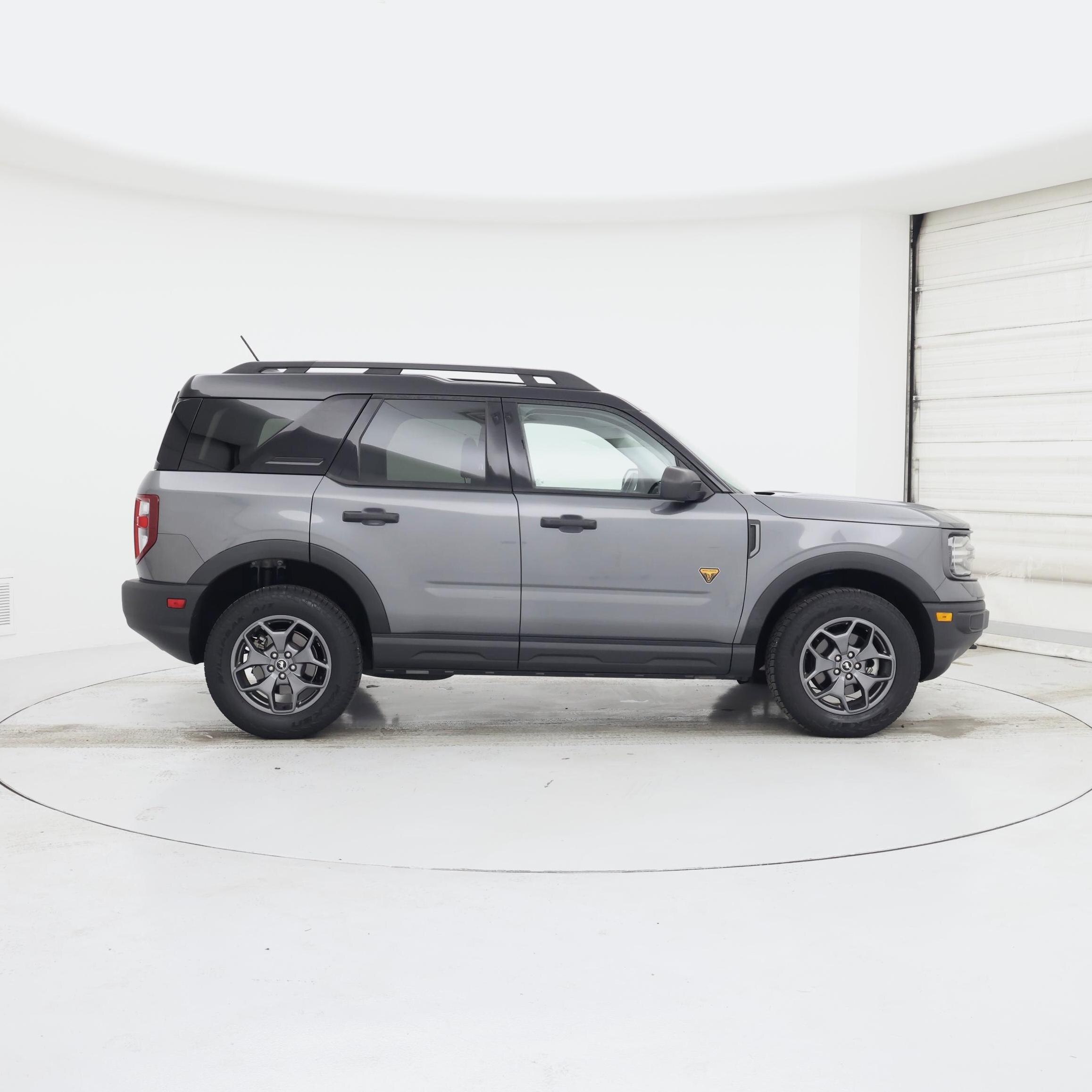 Thumbnail: 2021 Ford Bronco Sport - 7