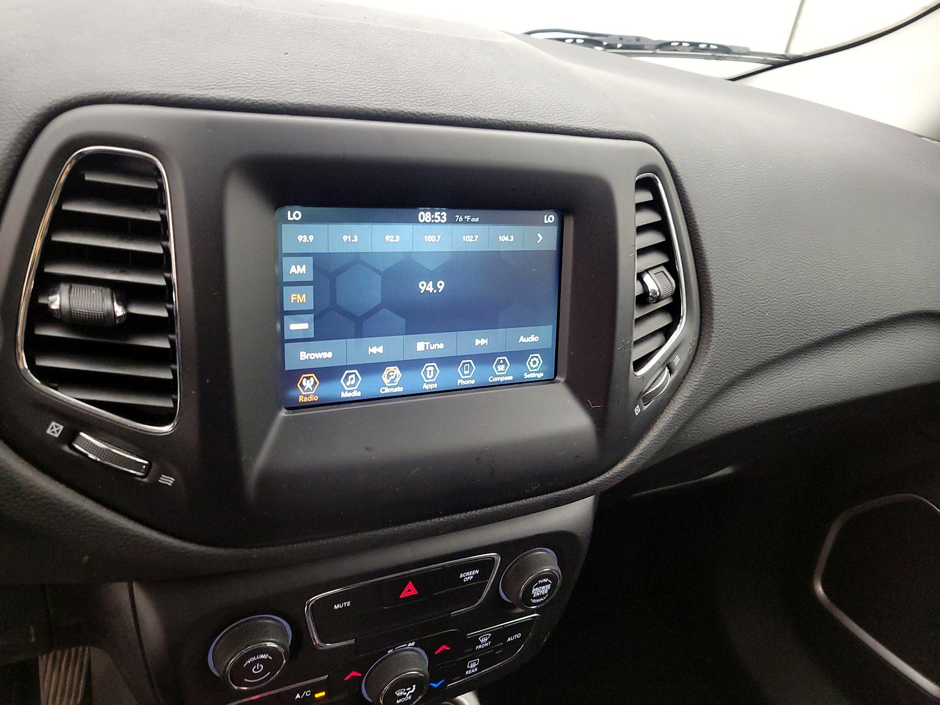 Thumbnail: 2019 Jeep Compass - 13