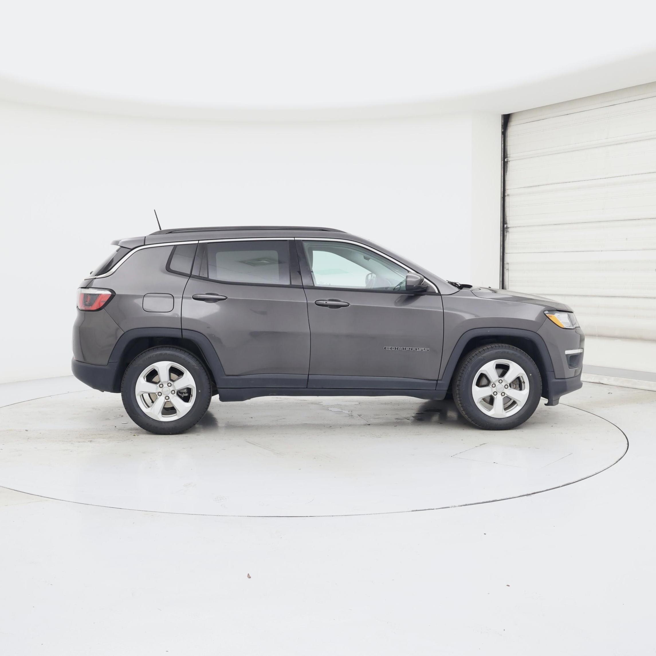 Thumbnail: 2019 Jeep Compass - 7