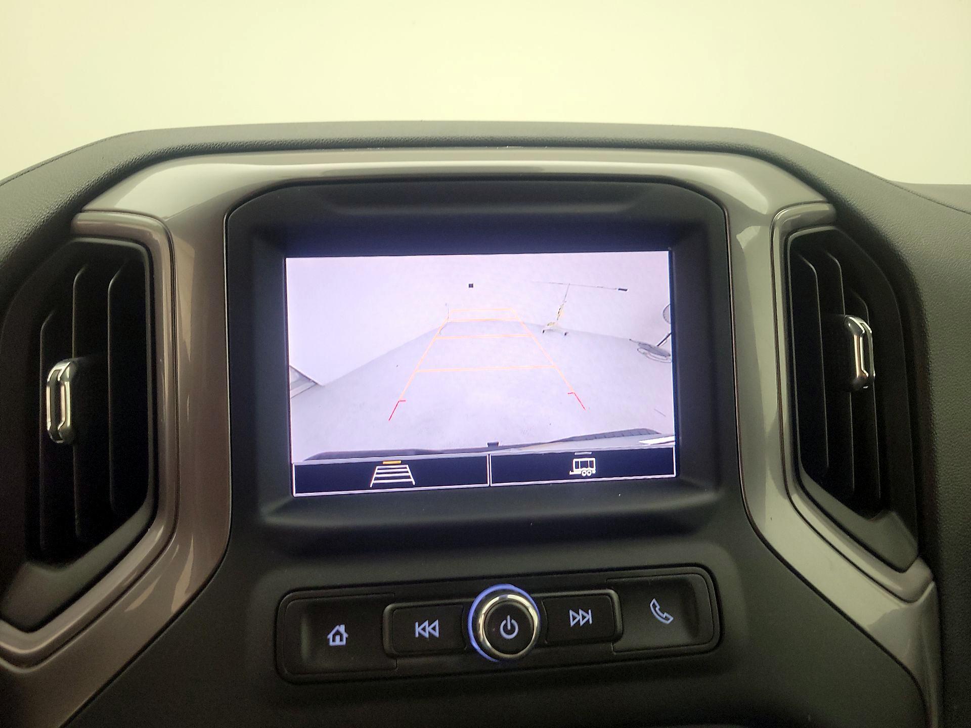 Thumbnail: 2022 Chevrolet Silverado 1500 - 14