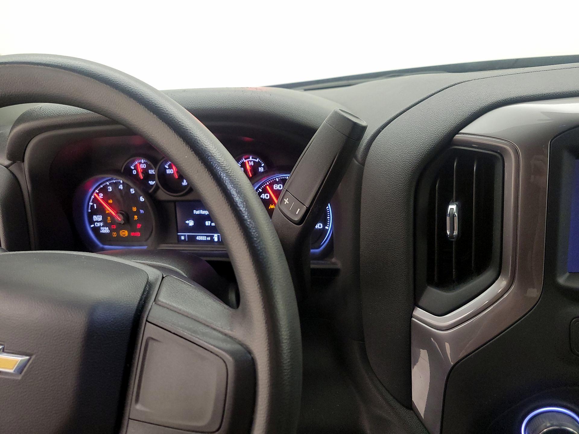 Thumbnail: 2022 Chevrolet Silverado 1500 - 17