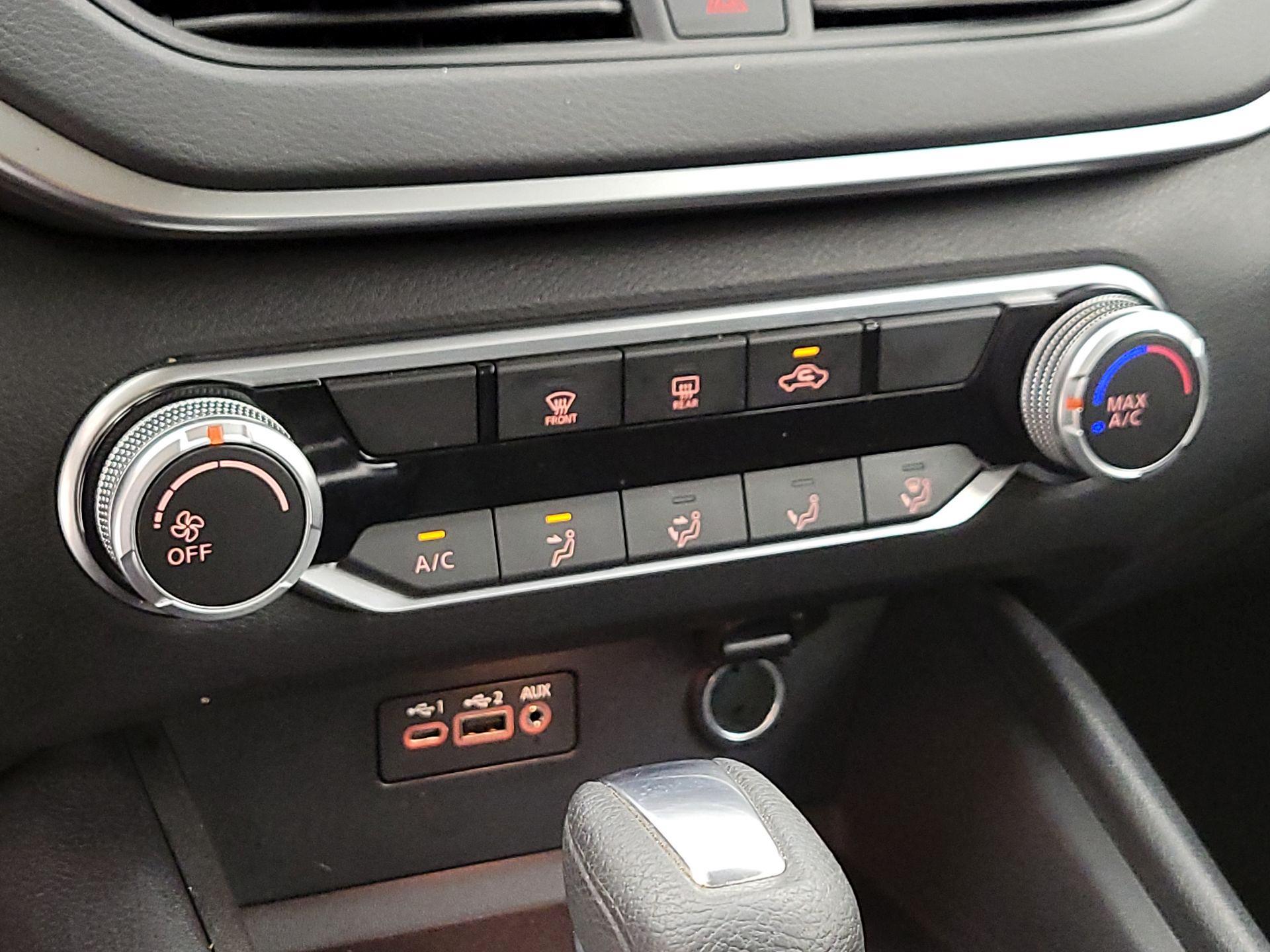 Thumbnail: 2022 Nissan Altima - 16