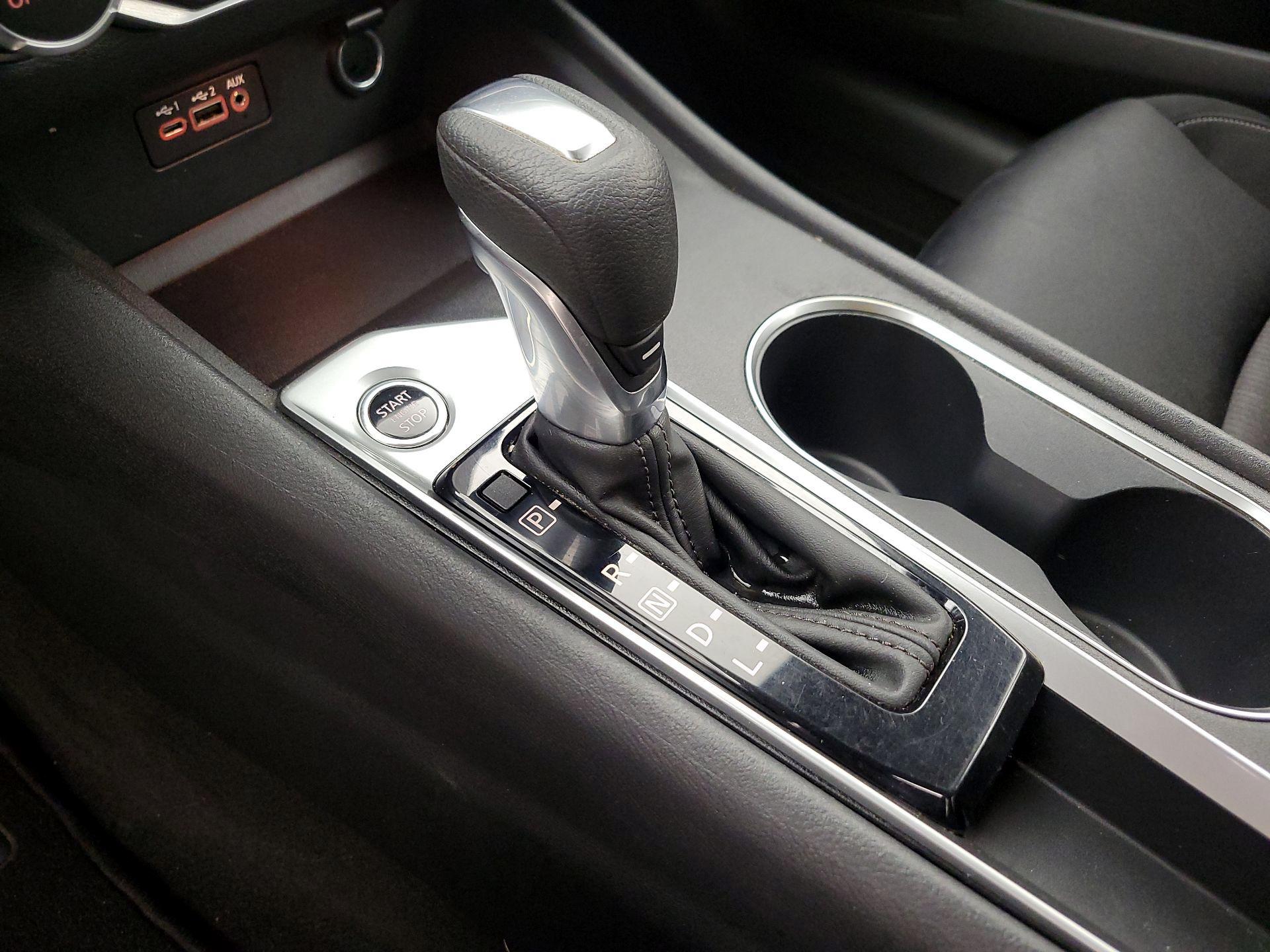 Thumbnail: 2022 Nissan Altima - 17