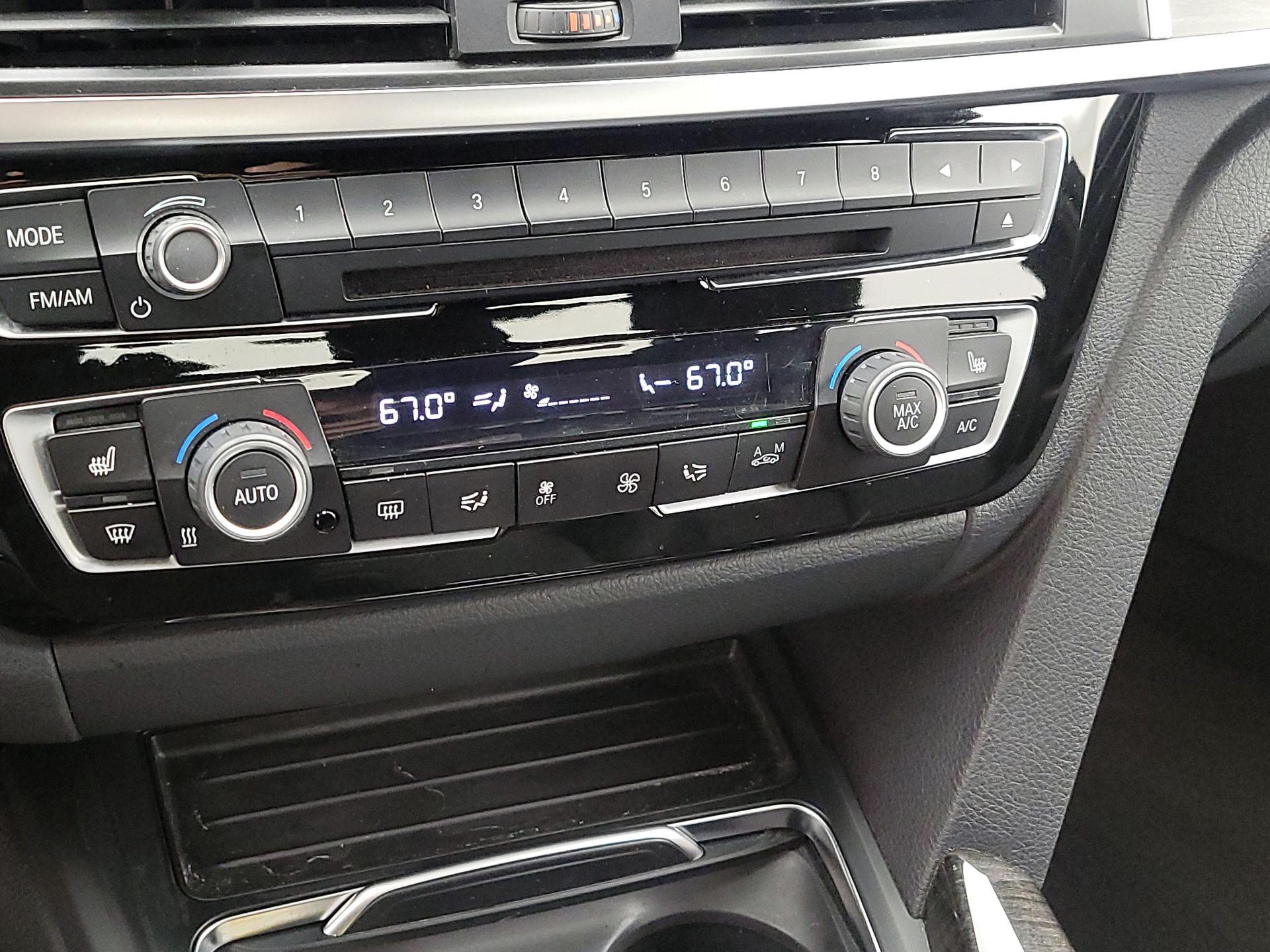 Thumbnail: 2017 BMW 3 Series - 16