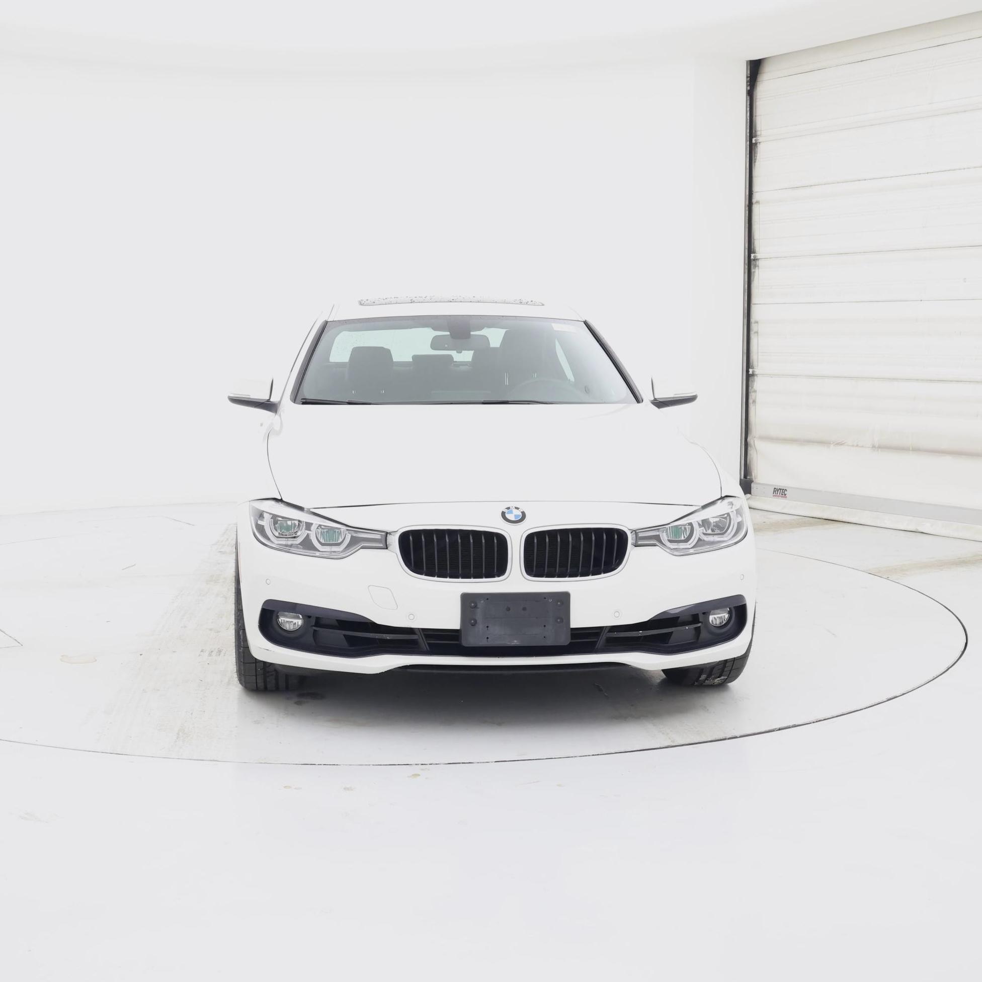 Thumbnail: 2017 BMW 3 Series - 5