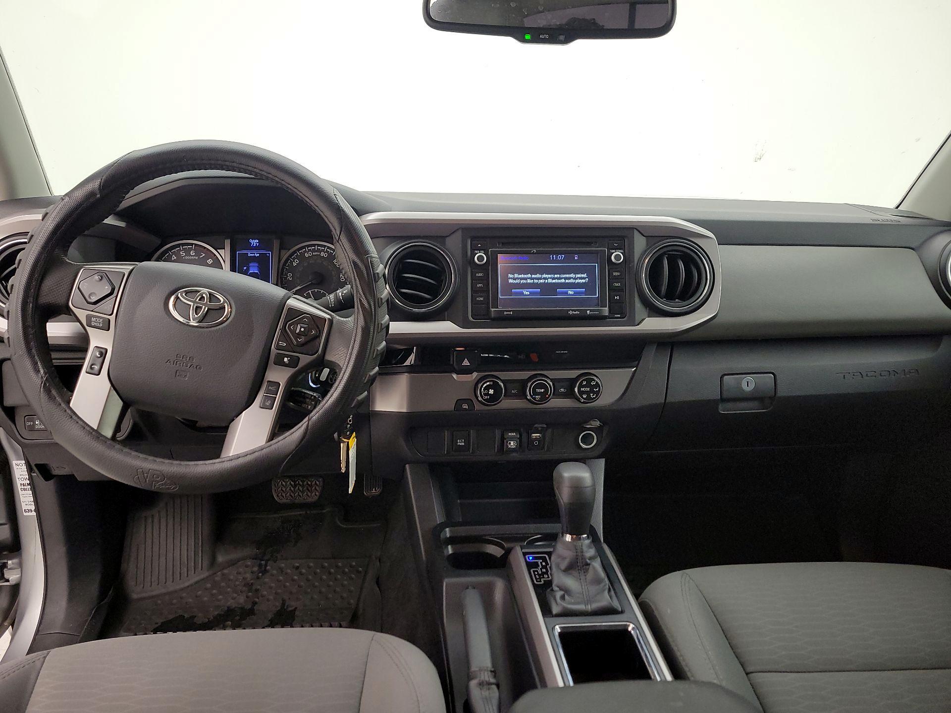 Thumbnail: 2018 Toyota Tacoma - 9