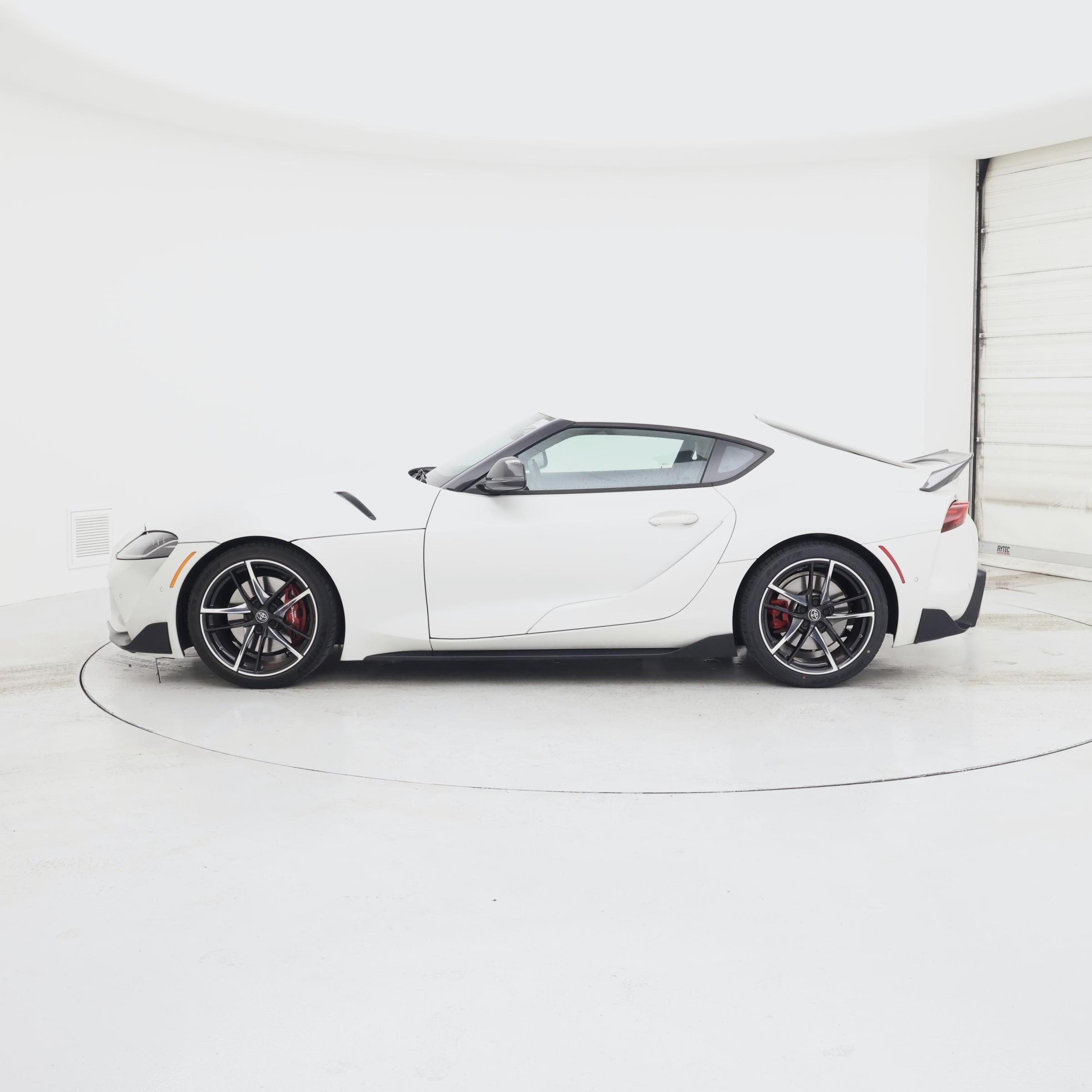 Thumbnail: 2021 Toyota Supra - 3