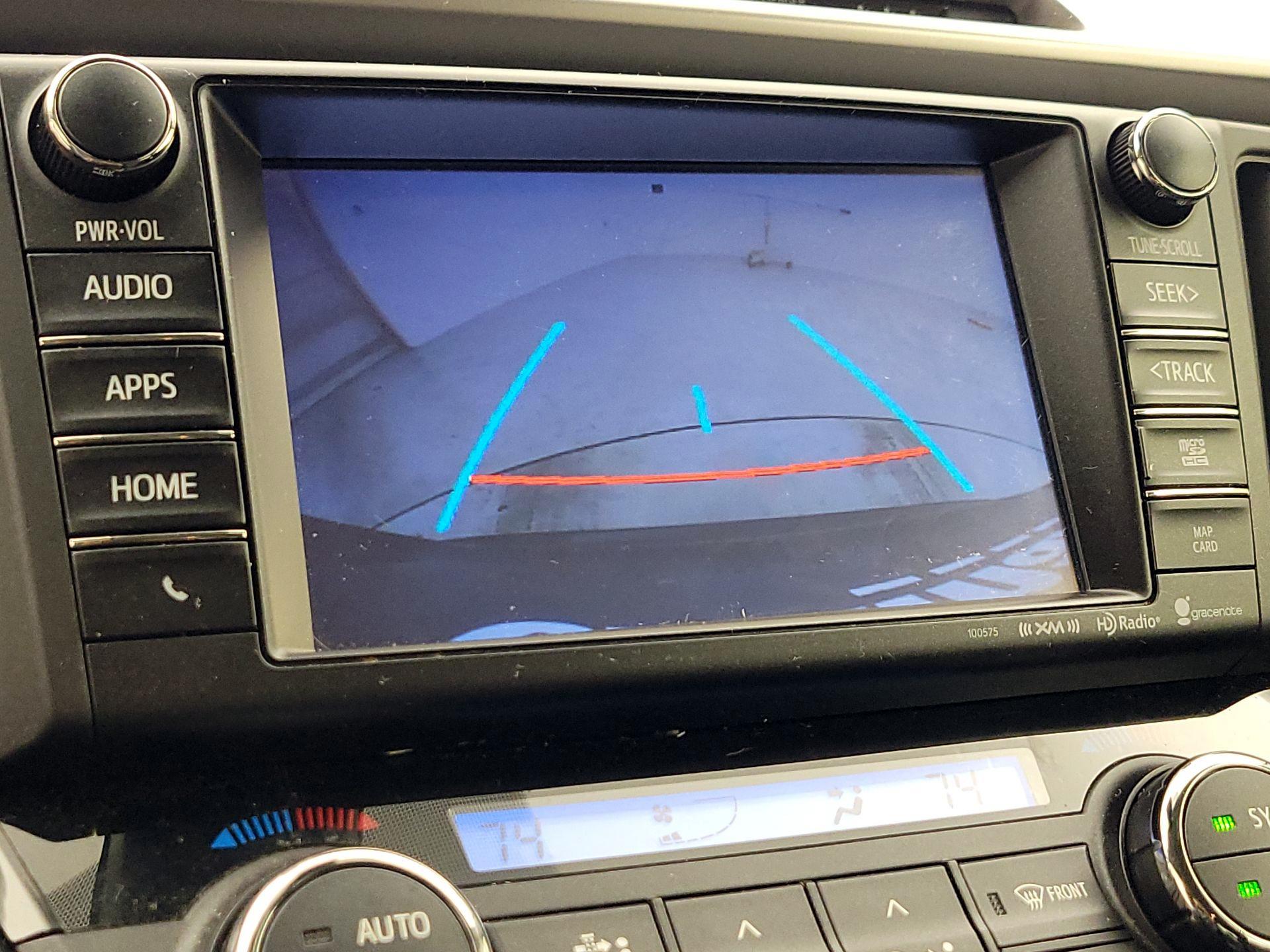 Thumbnail: 2018 Toyota RAV4 - 14